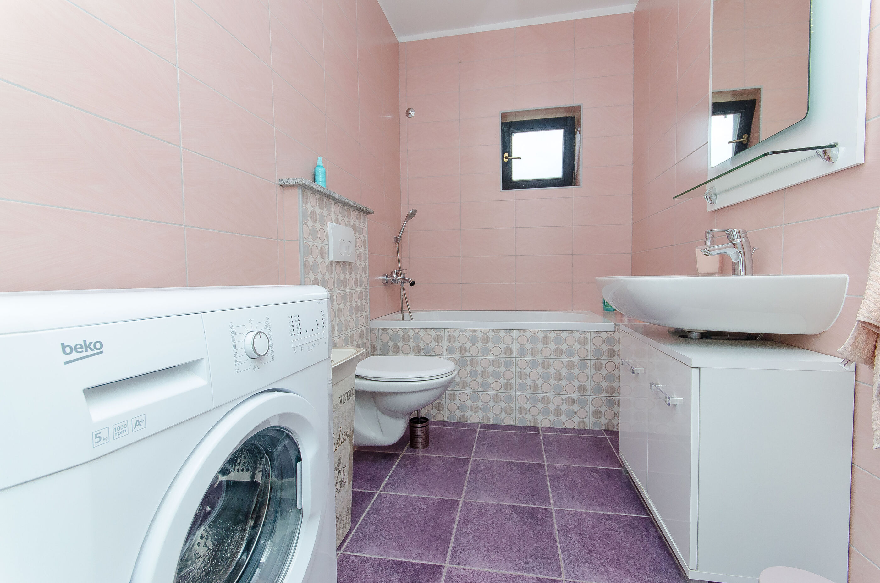 Apartment Ana with private pool 77621-A1