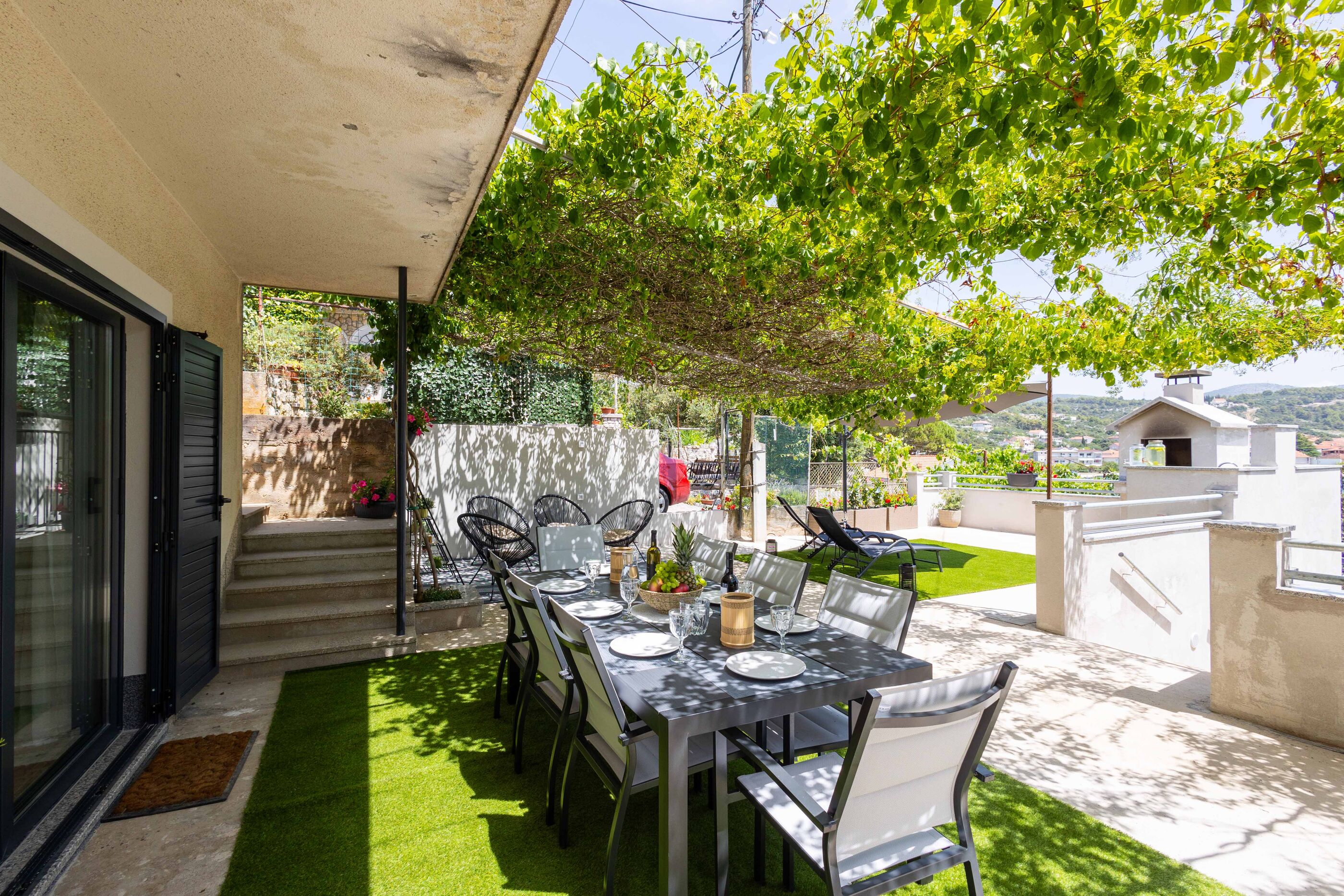 House Ivana 113641-K1
