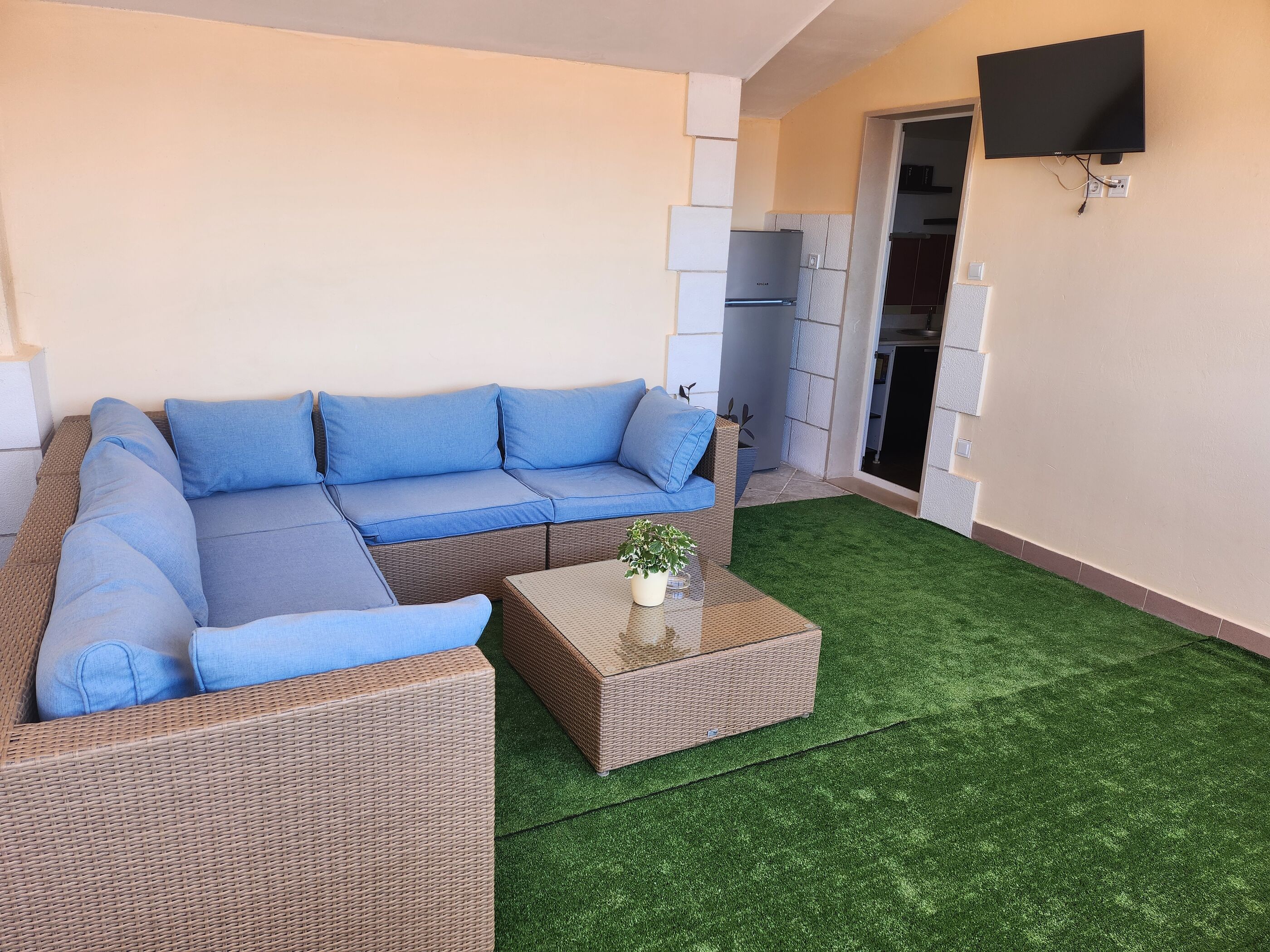 Apartments and Room Napoli 43631-A3