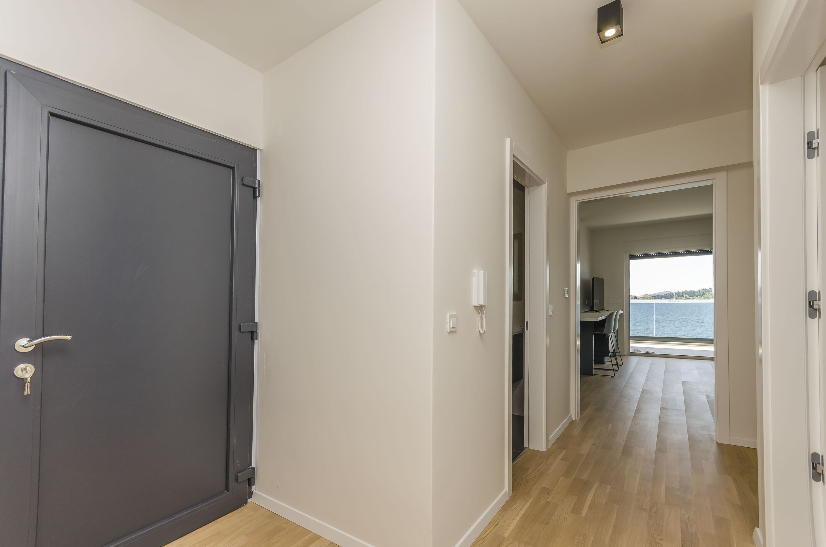 Apartments Adriatic 104281-A2