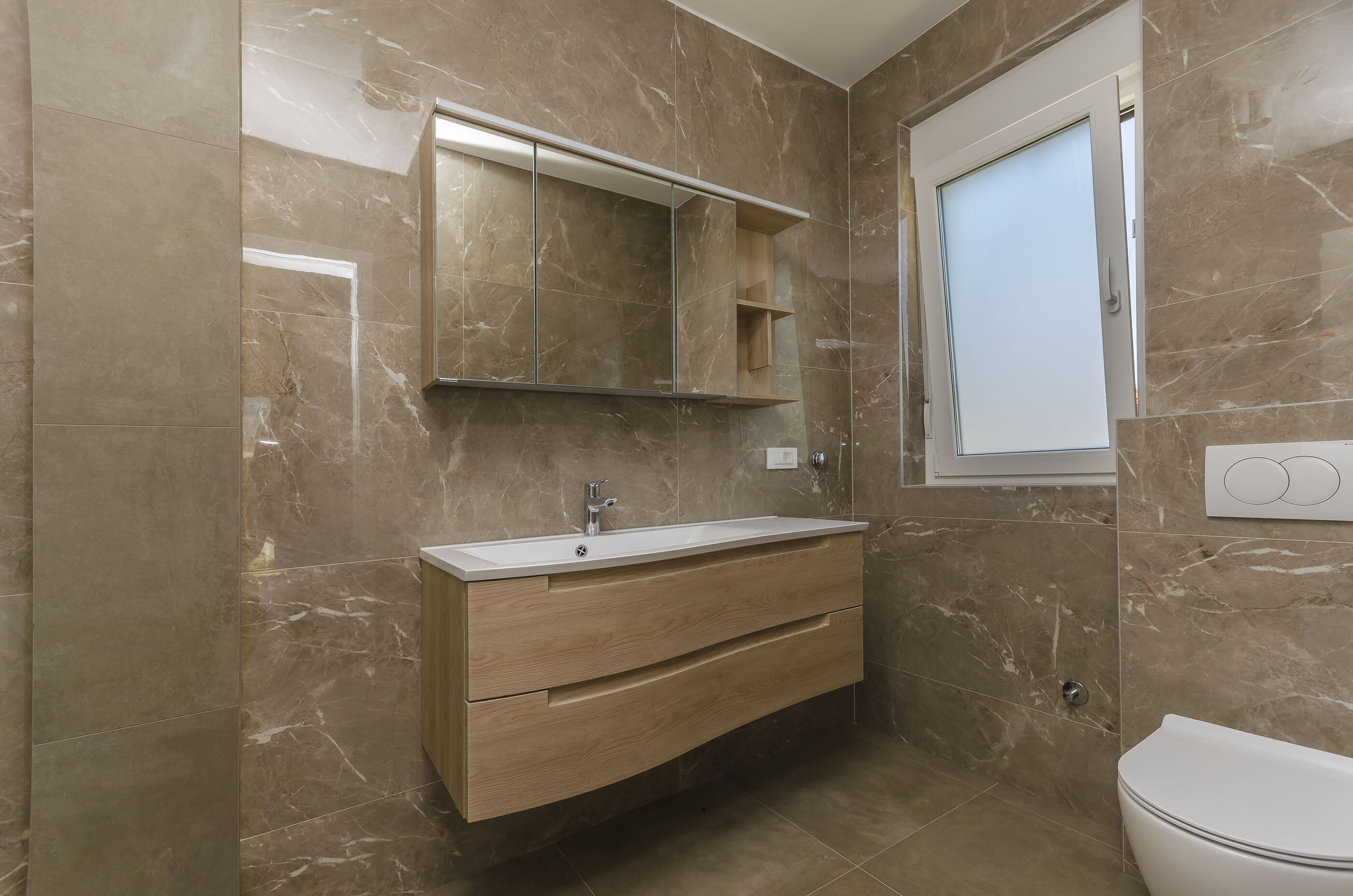 Apartments Adriatic 104281-A2