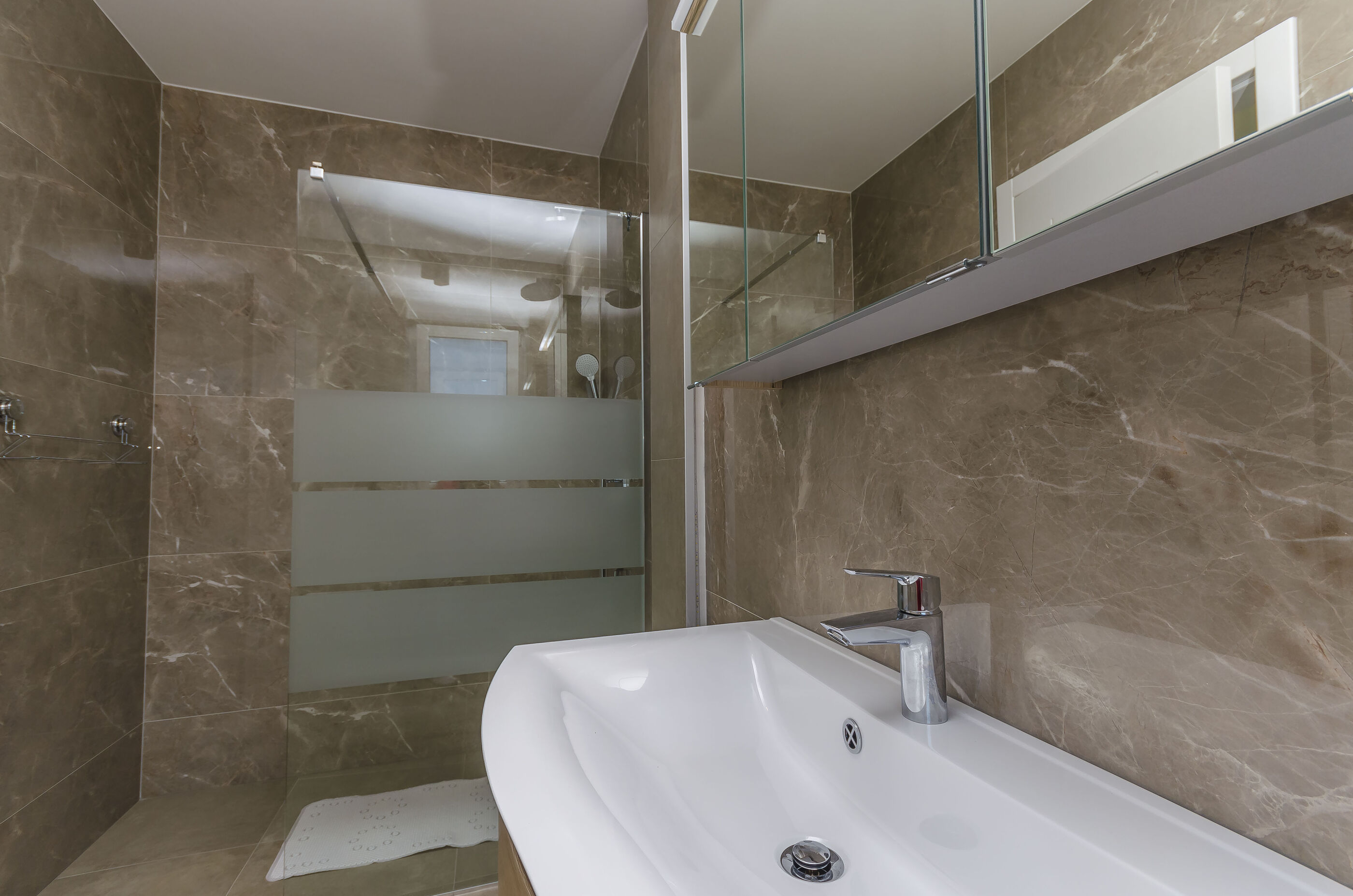 Apartments Adriatic 104281-A2