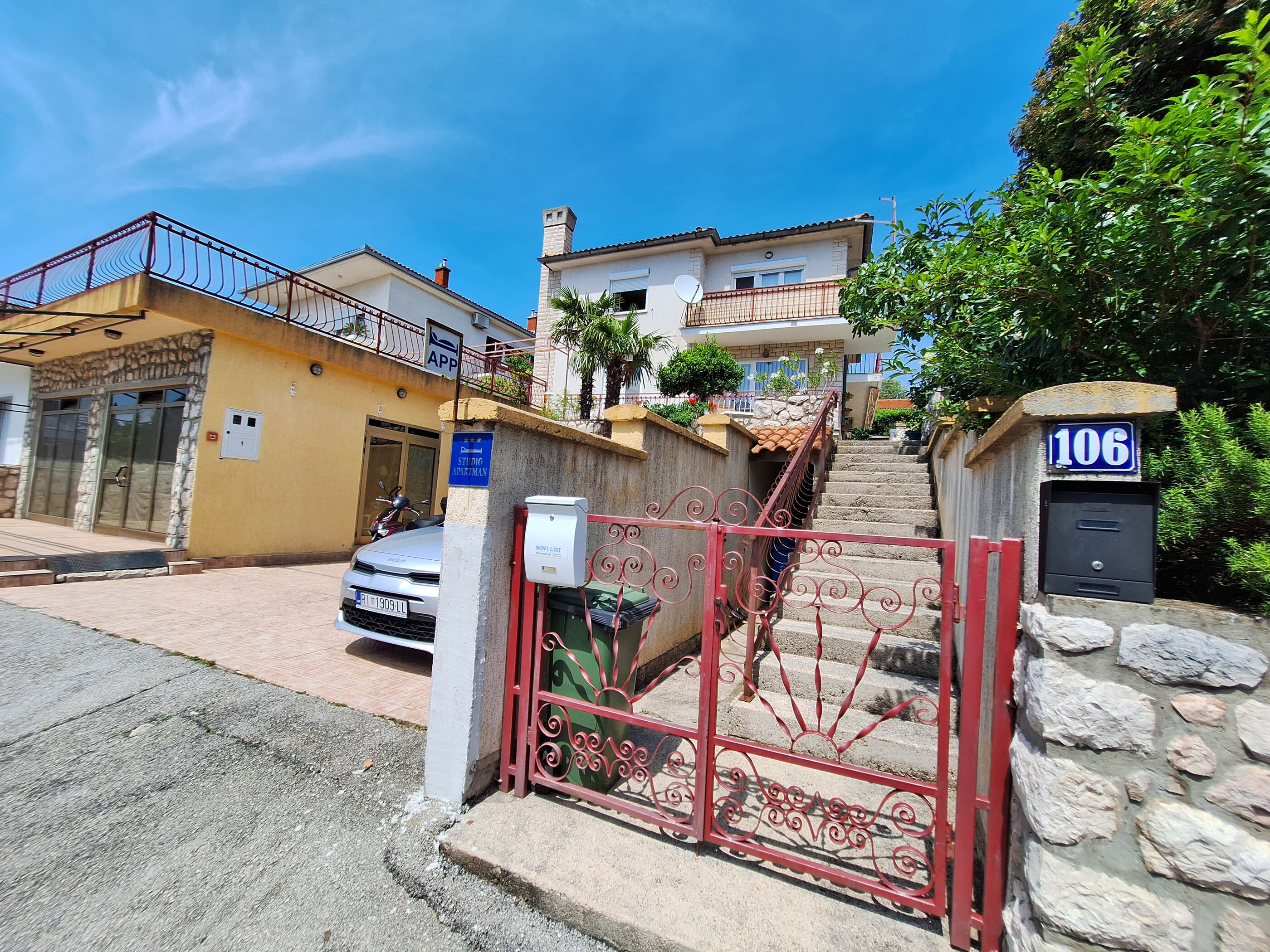 Apartments Tortuga 82451-A1