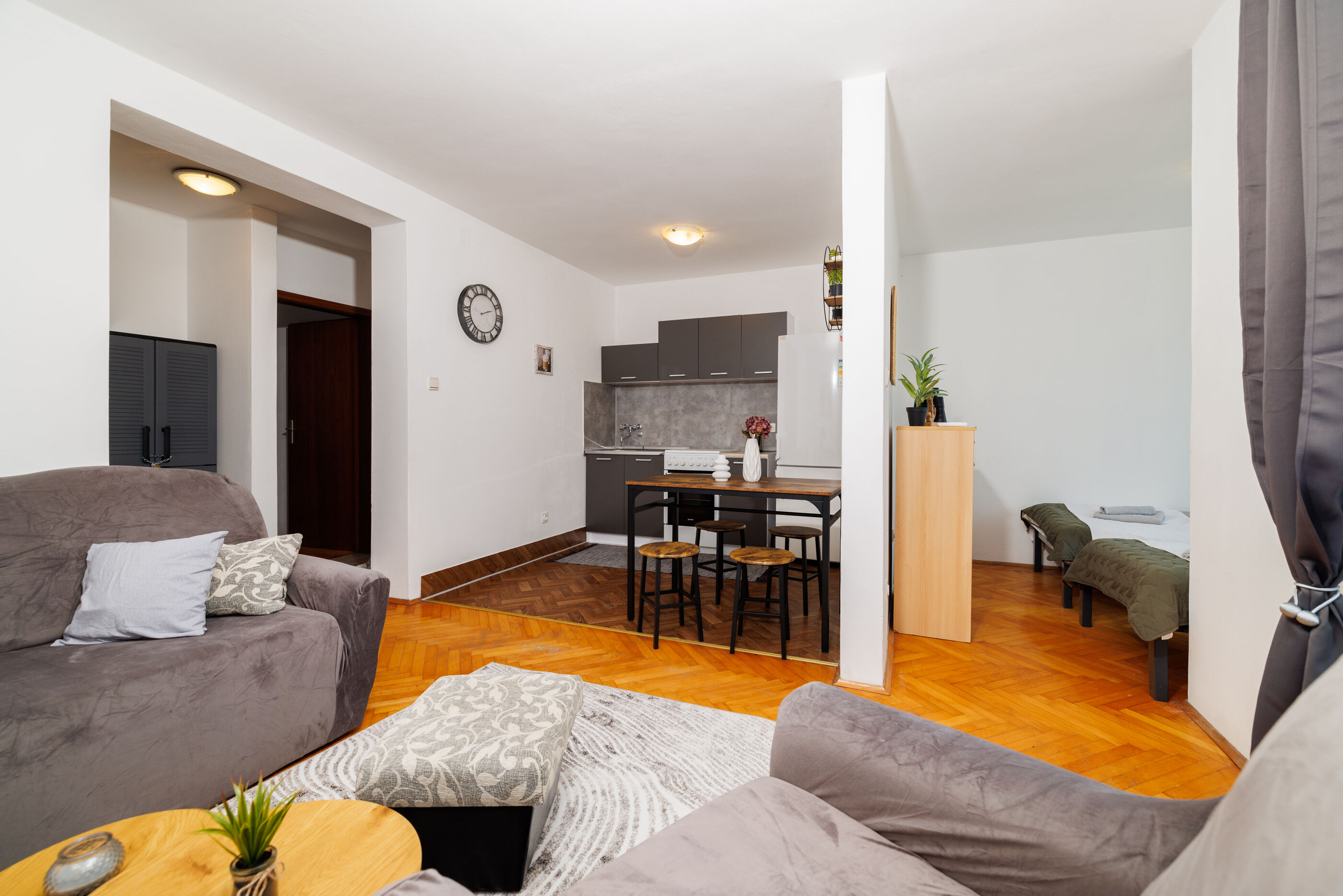 Apartment Lana 97150-A1