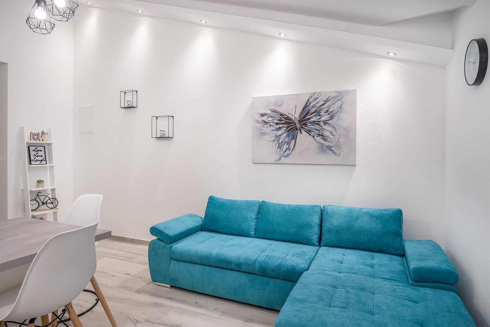 Apartments Seaside apartments Polić 82541-A5