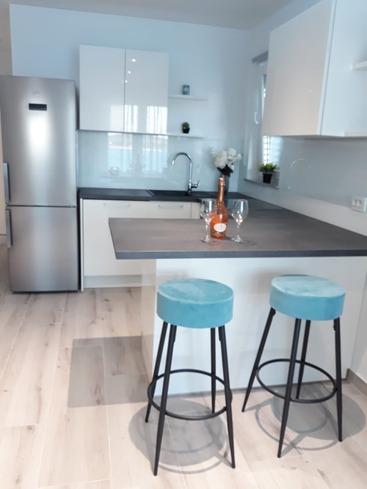 Apartments Seaside apartments Polić 82541-A4