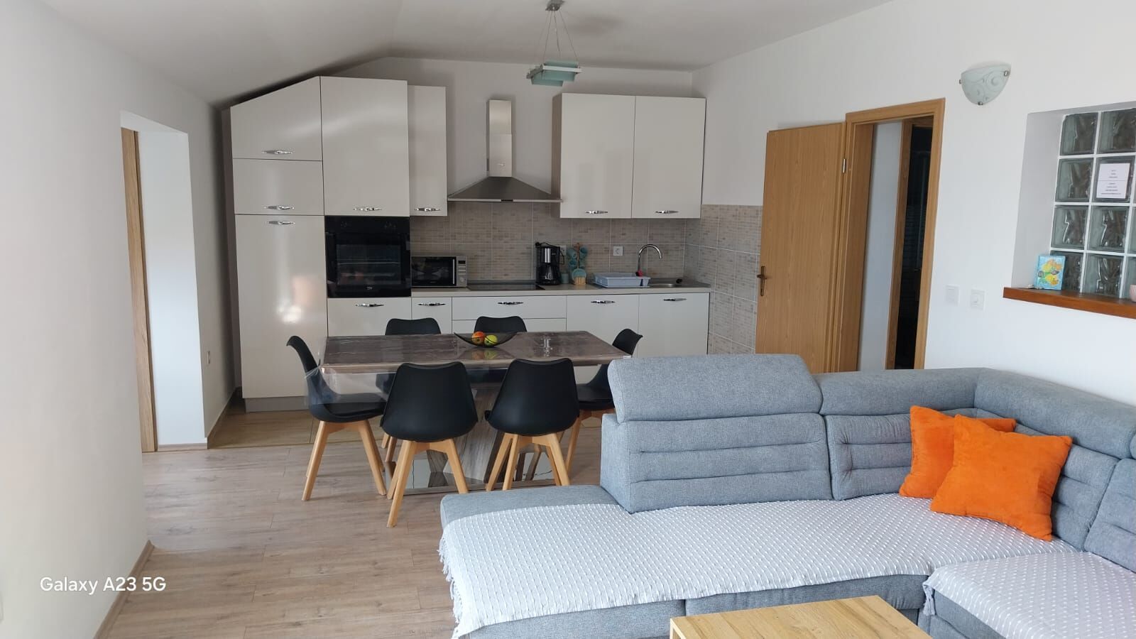 Apartment Pleša 93931-A1