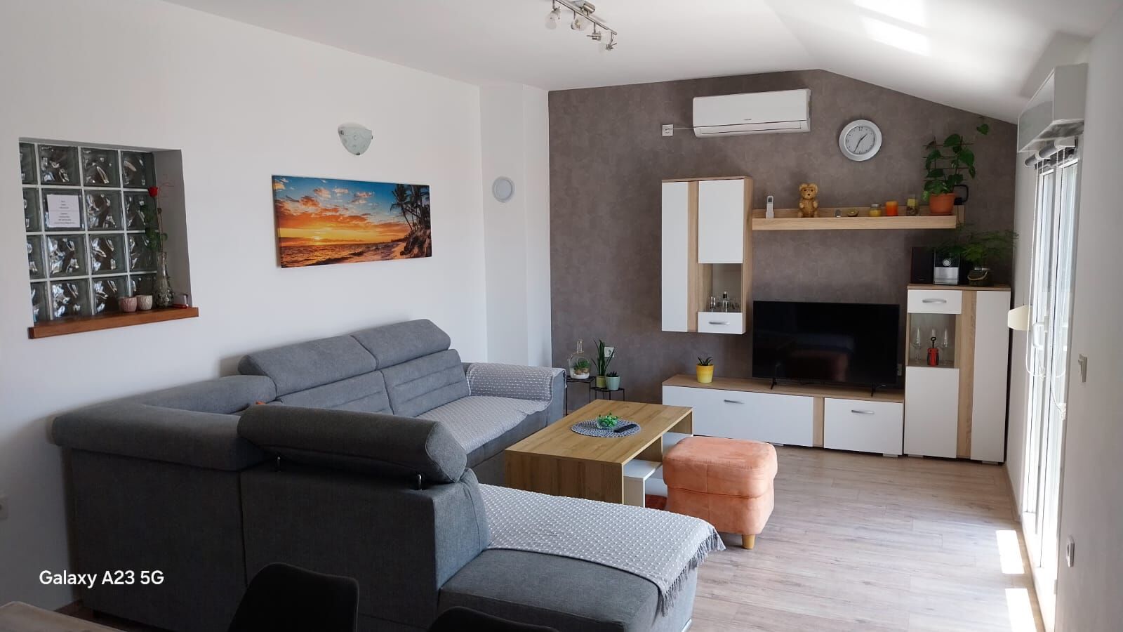 Apartment Pleša 93931-A1