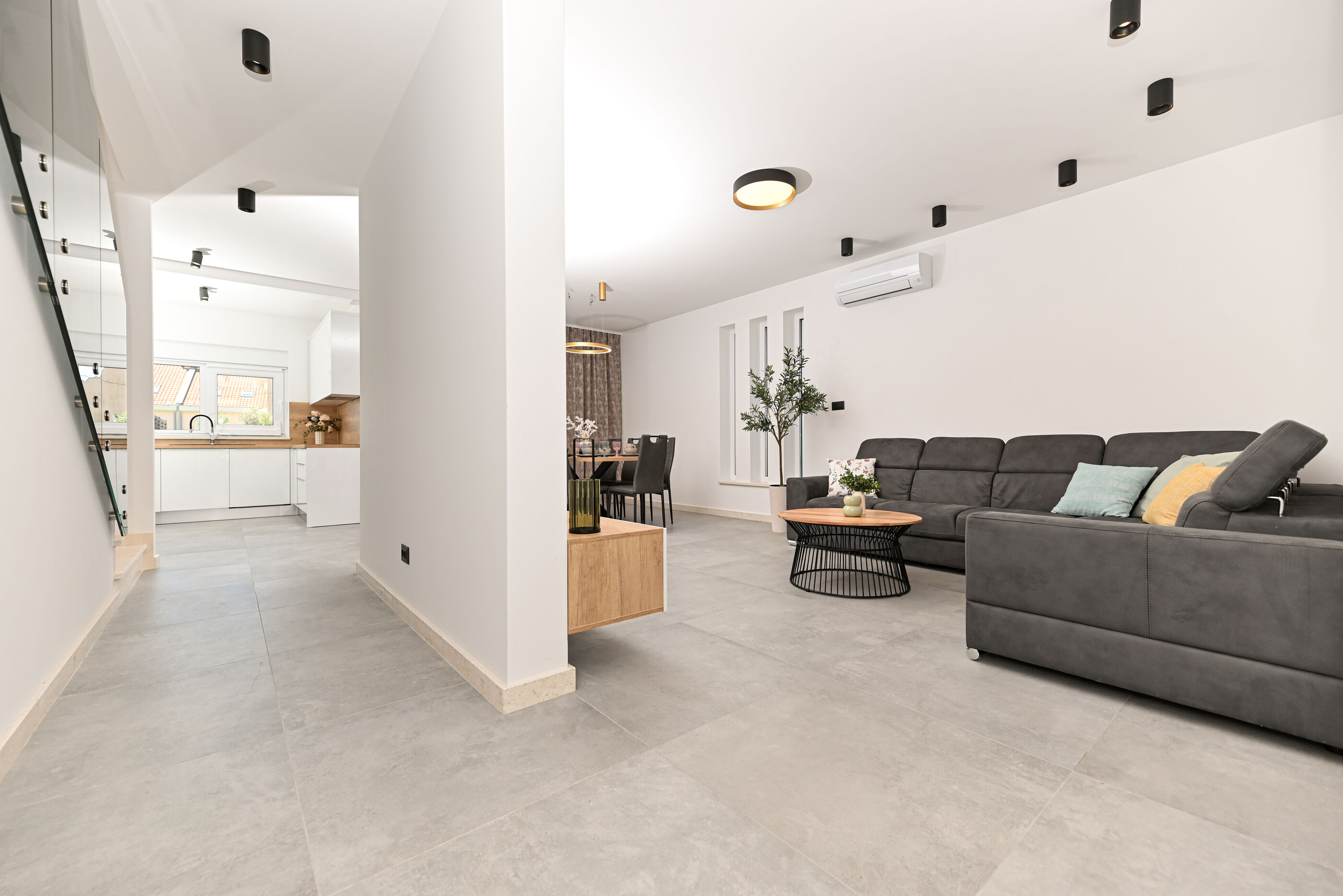 Villa Flora V0122-K1