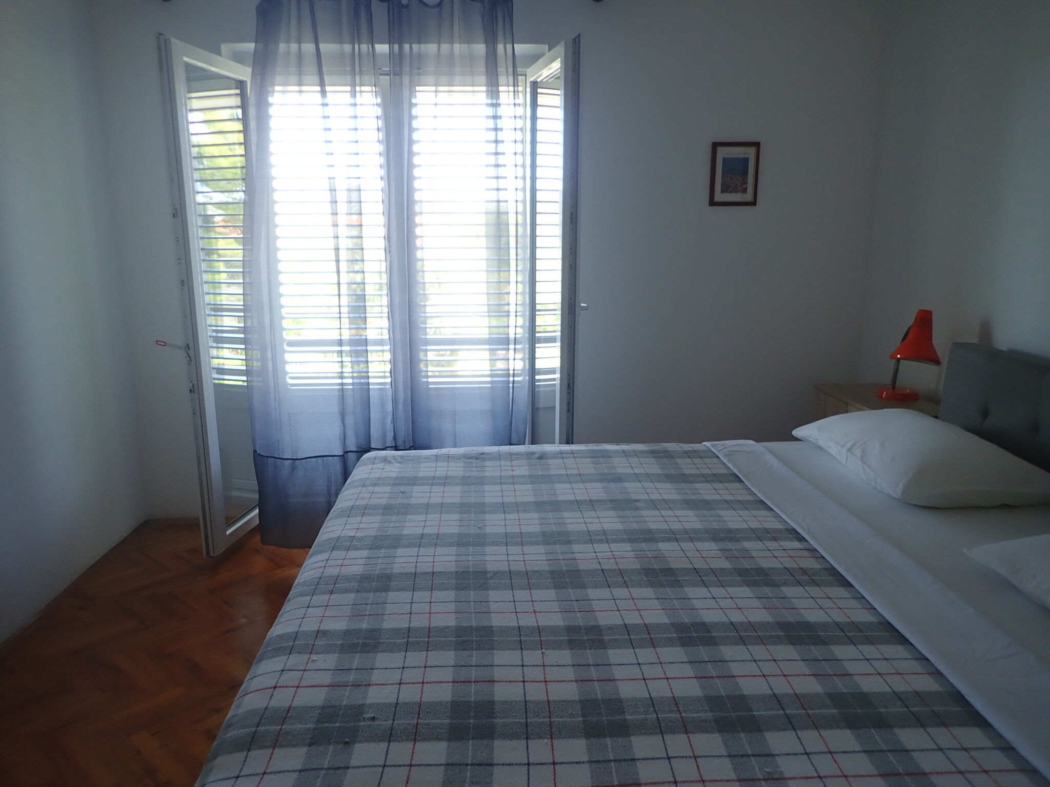 Apartments IKA 81616-A1