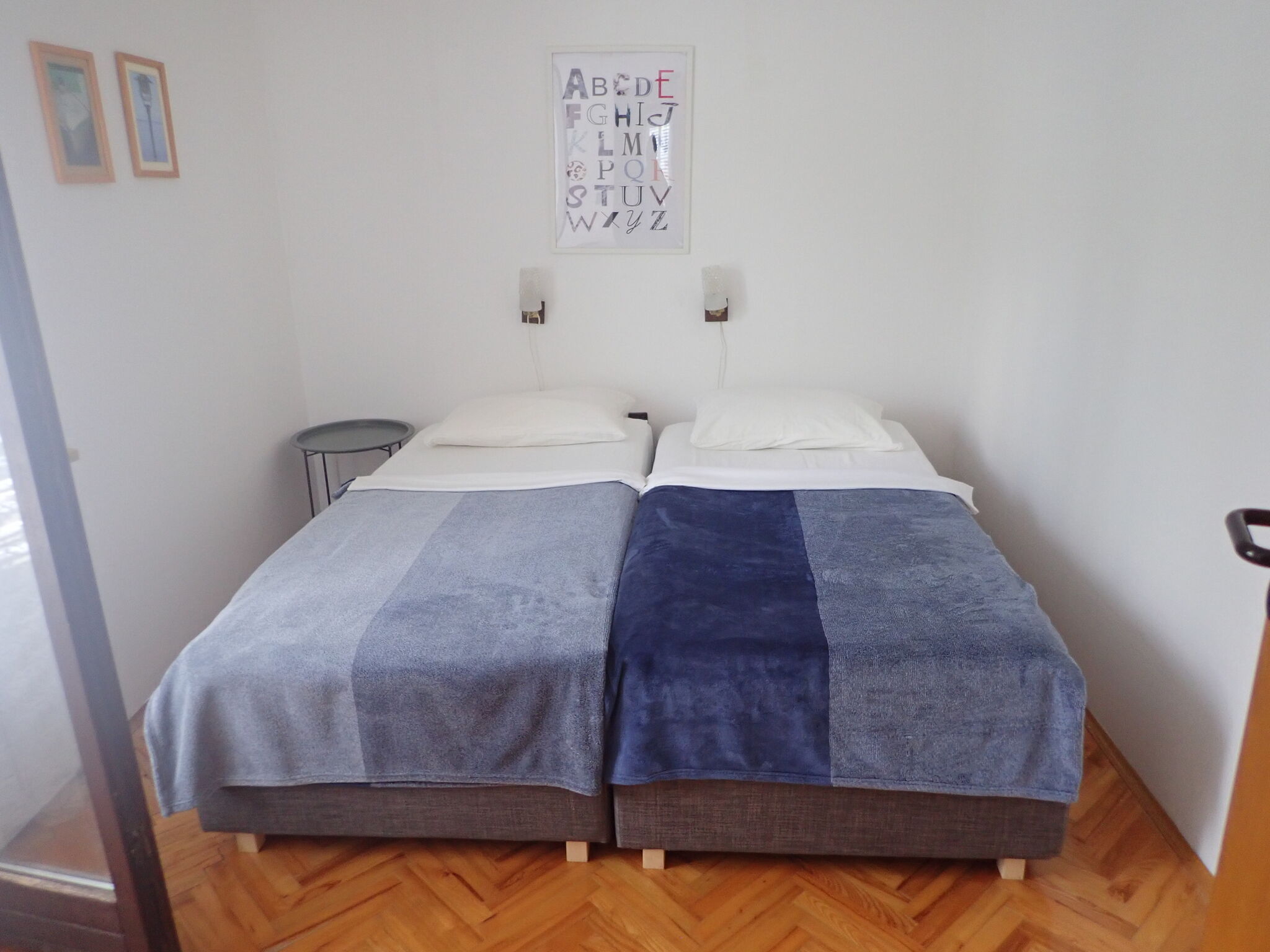 Apartments IKA 81616-A1