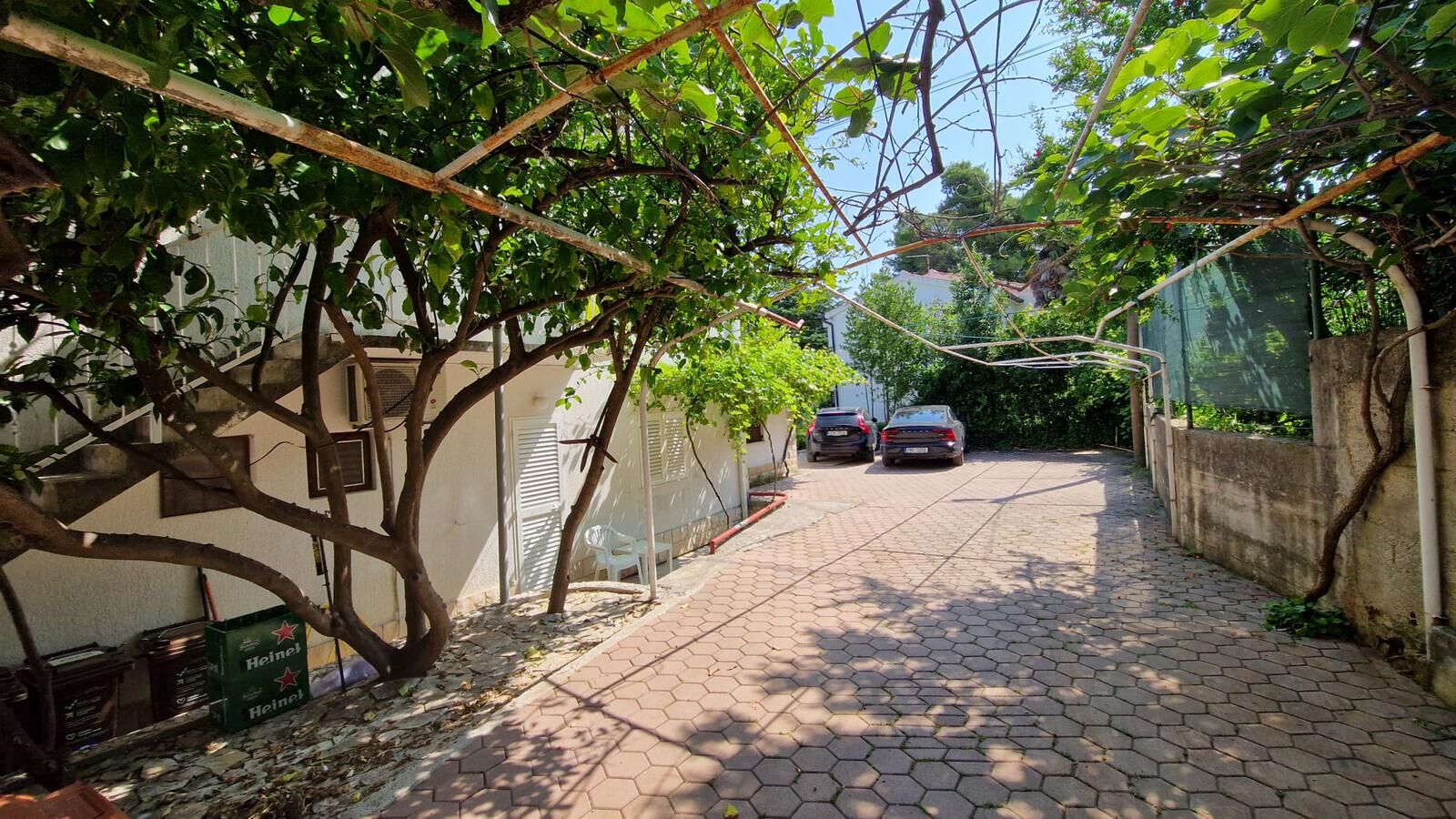 Apartments Ivan 17571-A1