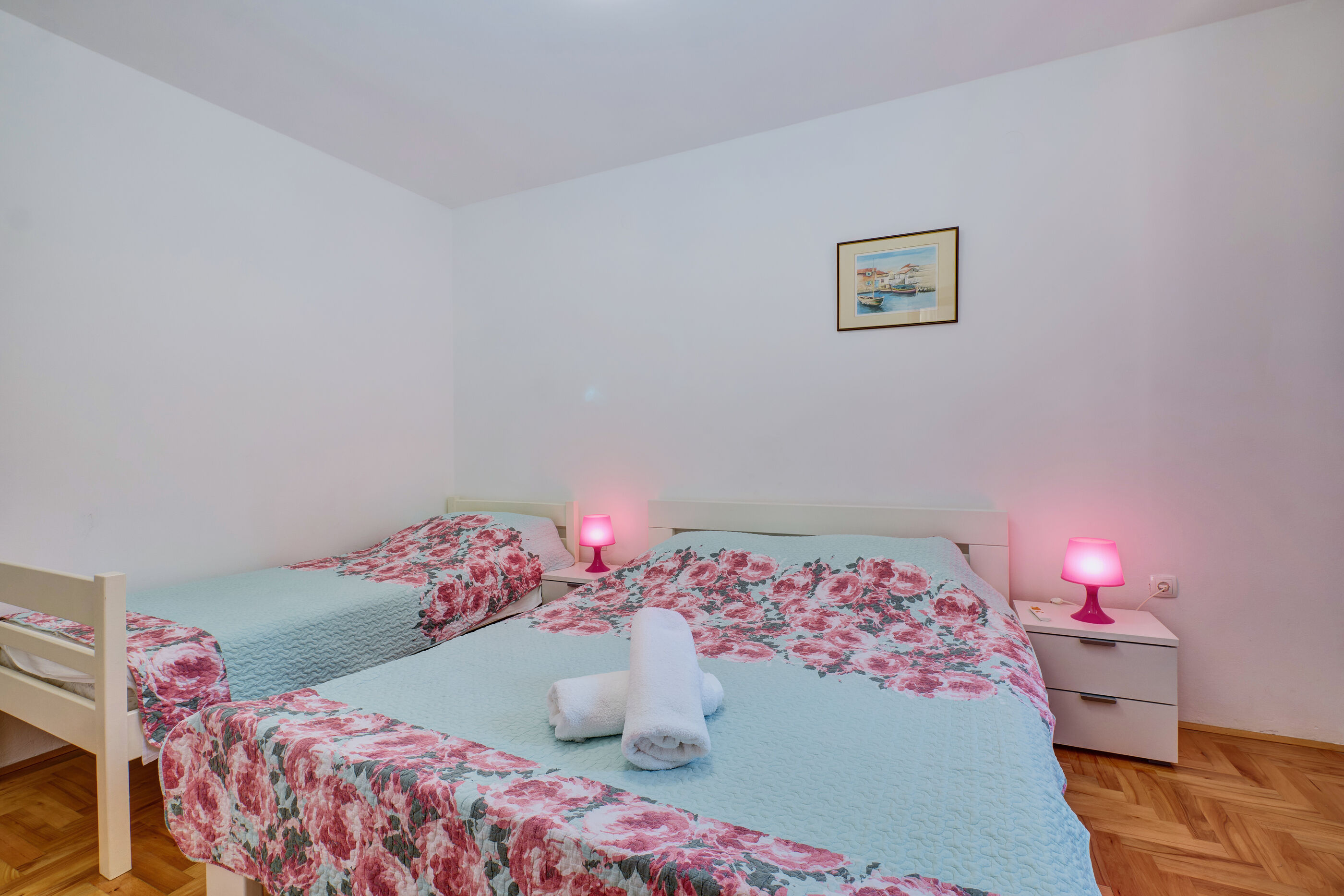 Apartments Suzana 94060-A1