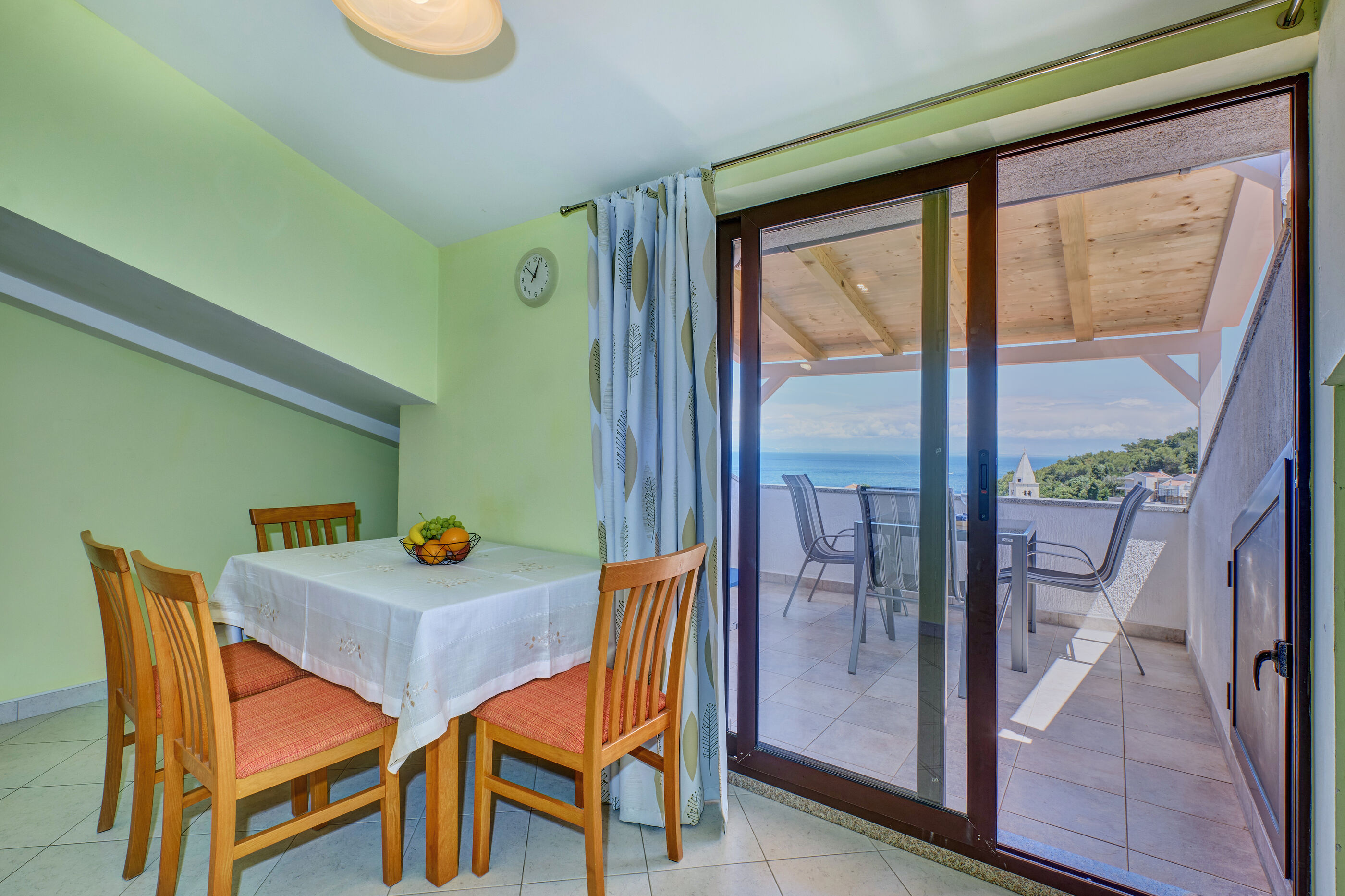 Apartments Suzana 94060-A3