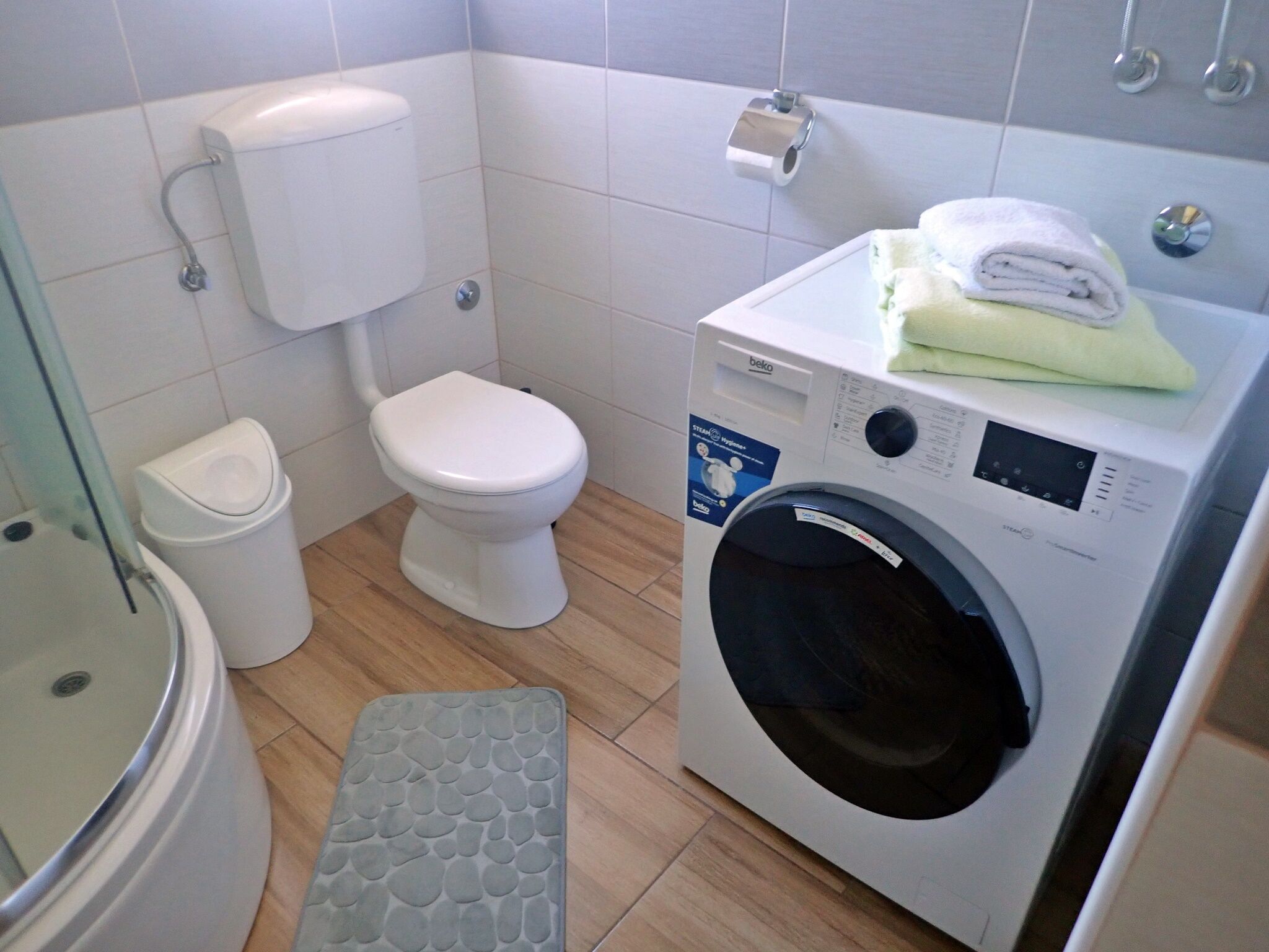 Apartment Mariva 42018-A1