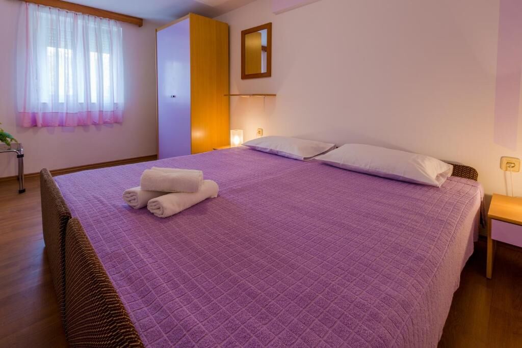 Apartments Panos 101472-A1