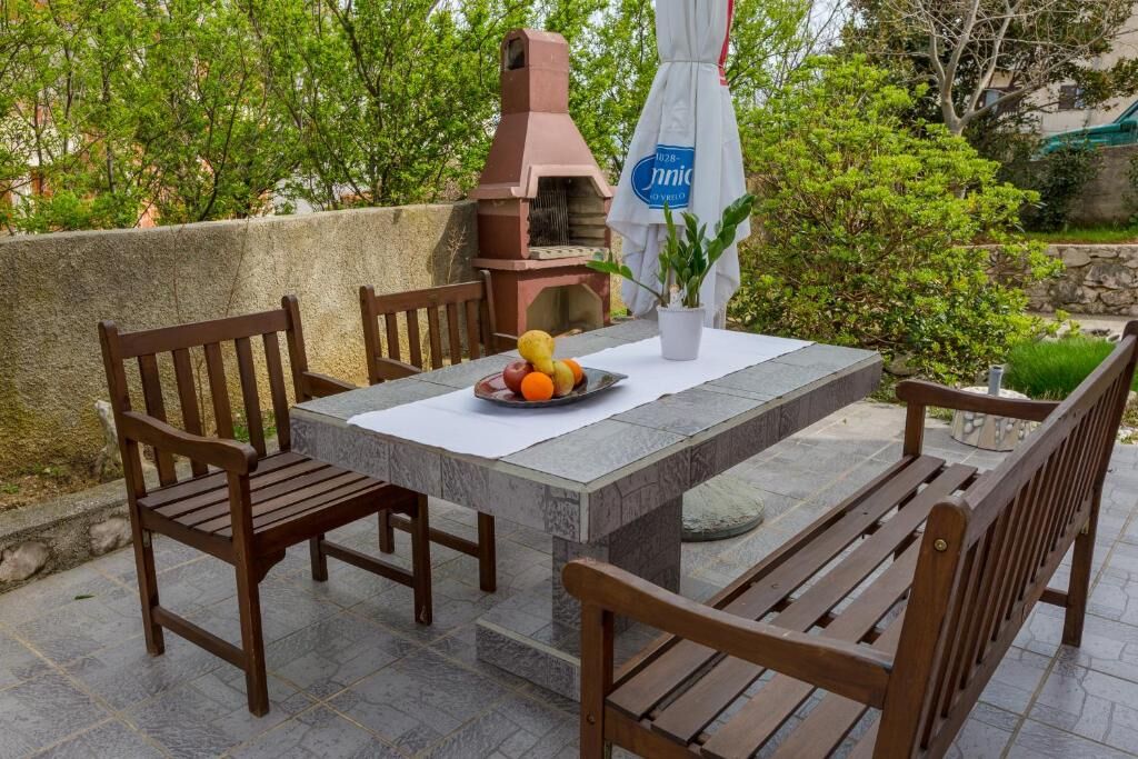 Apartments Panos 101472-A1