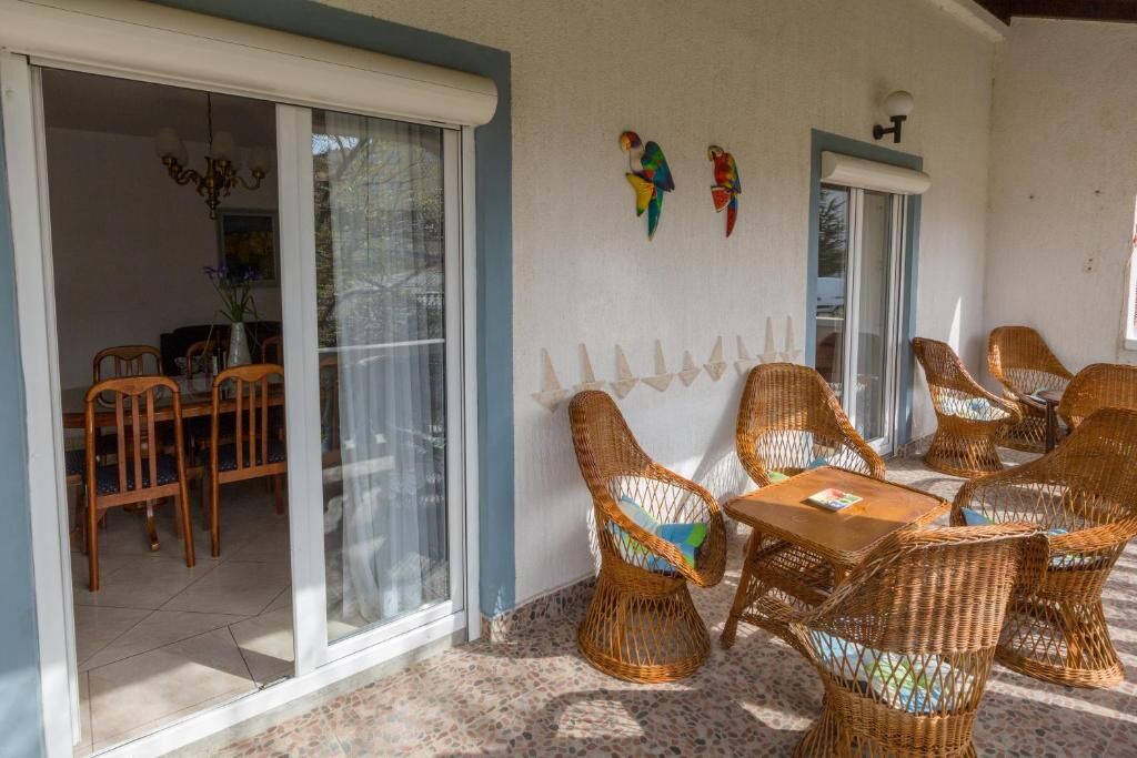 Apartments Panos 101472-A2