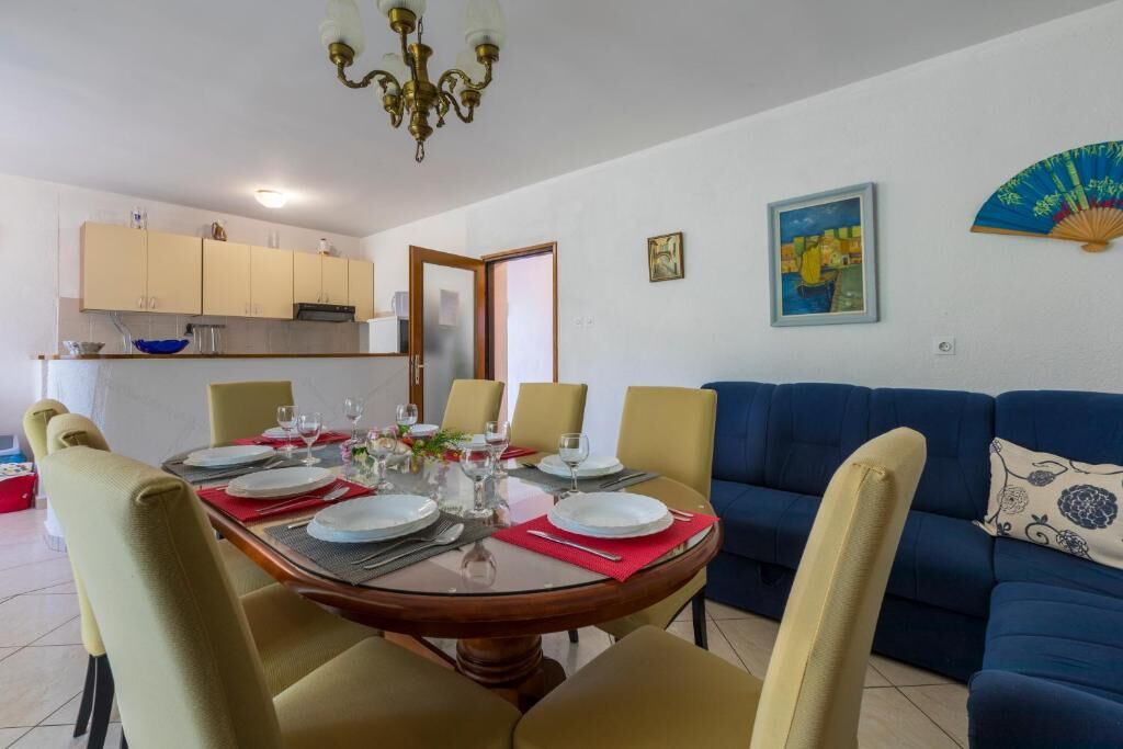 Apartments Panos 101472-A2