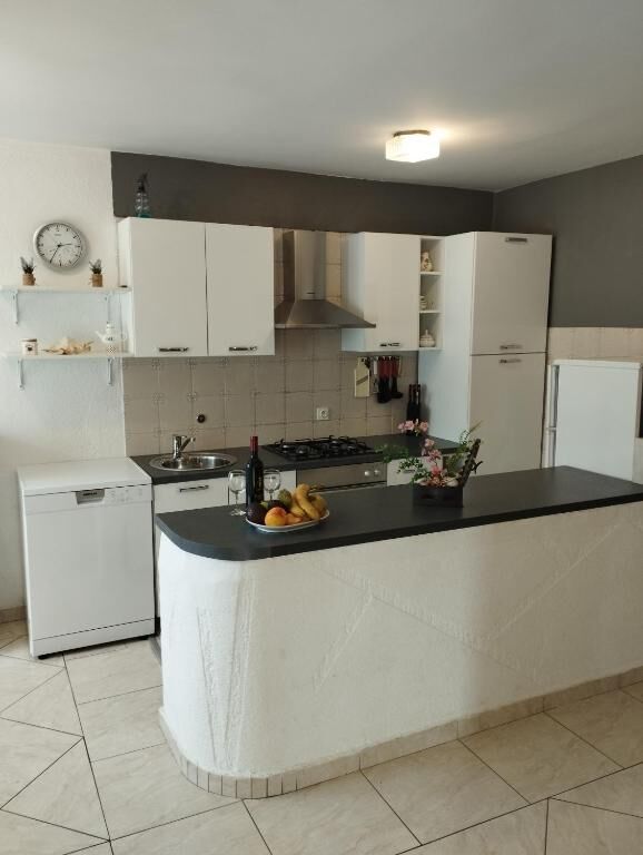 Apartments Panos 101472-A2