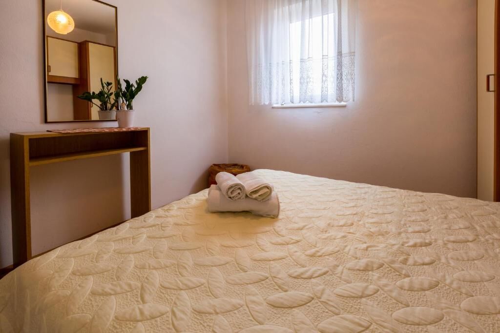 Apartments Panos 101472-A2