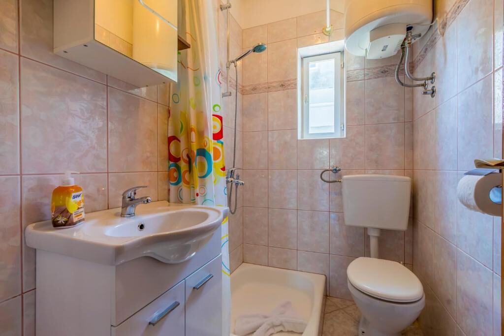 Apartments Panos 101472-A2