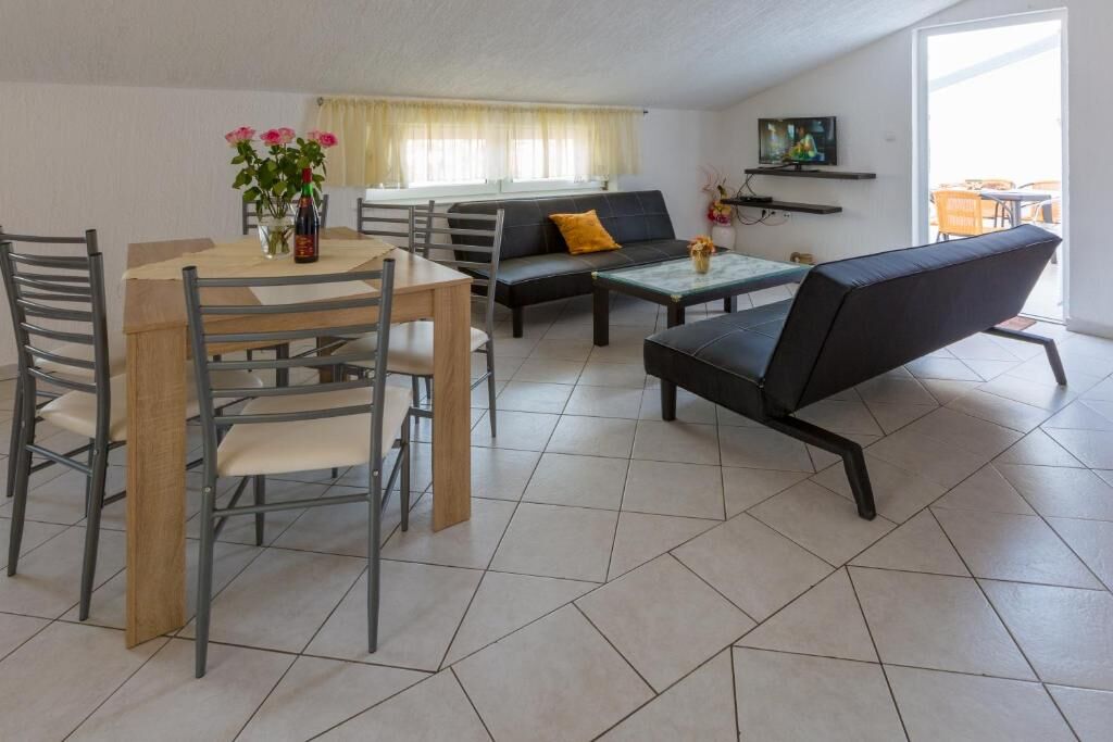 Apartments Panos 101472-A3