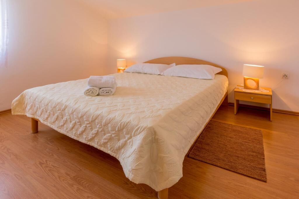Apartments Panos 101472-A3