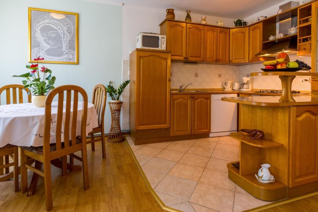 Apartments Panos 101472-A4