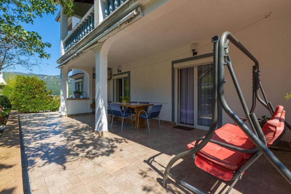 Apartments Panos 101472-A4