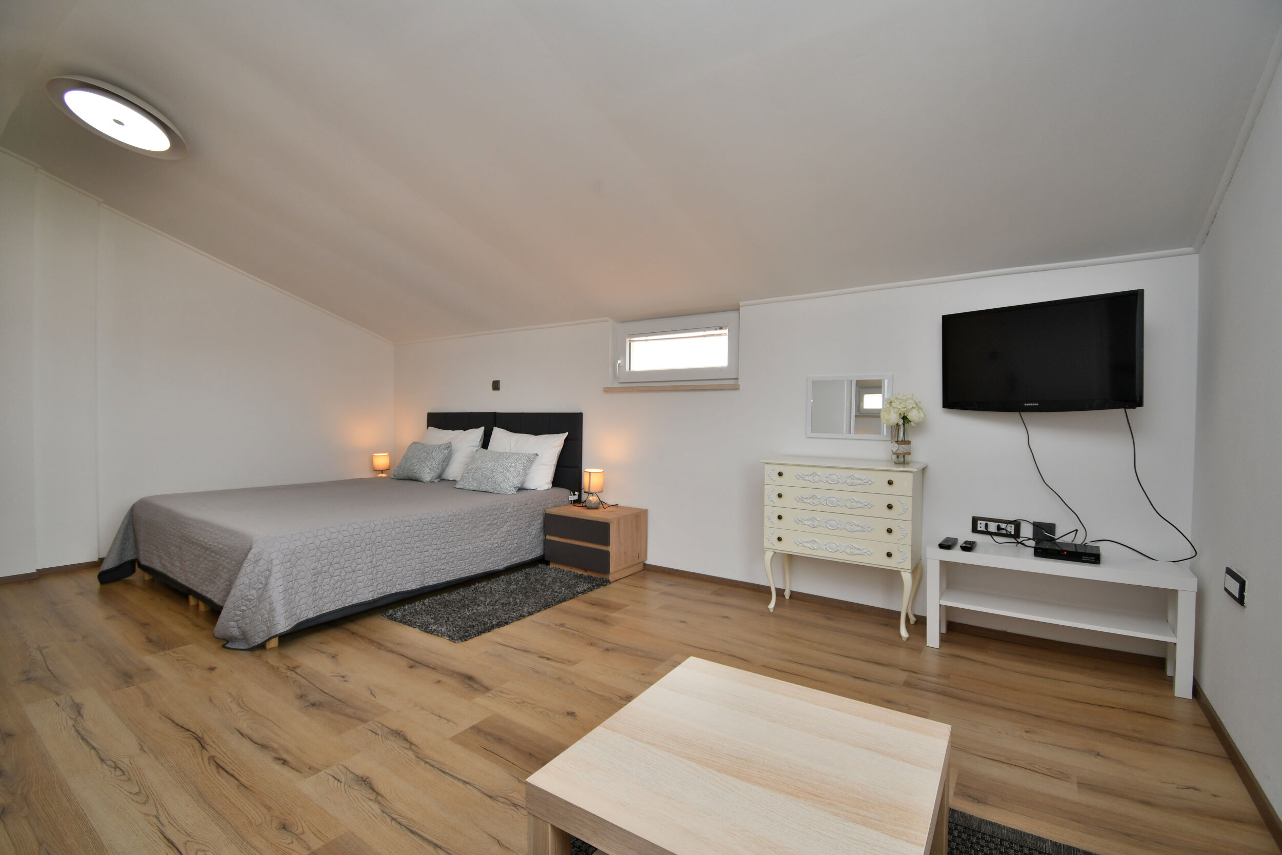 Apartment Bellevue 113881-A1