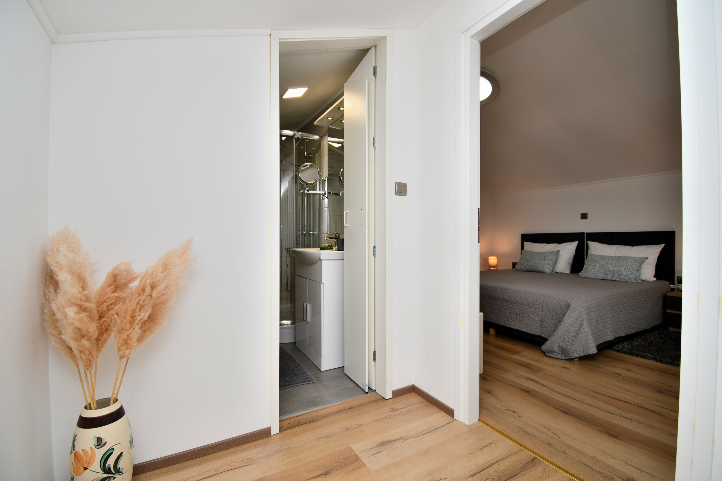 Apartment Bellevue 113881-A1