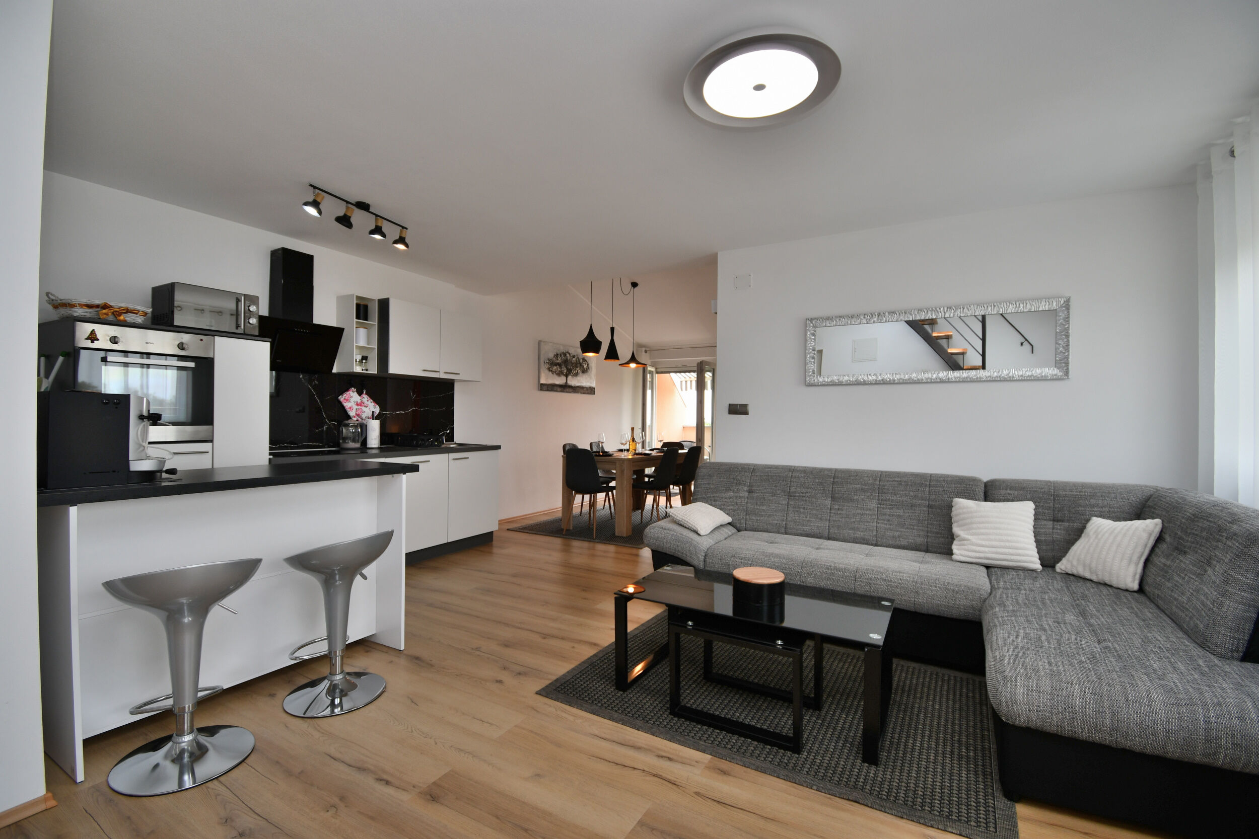 Apartment Bellevue 113881-A1
