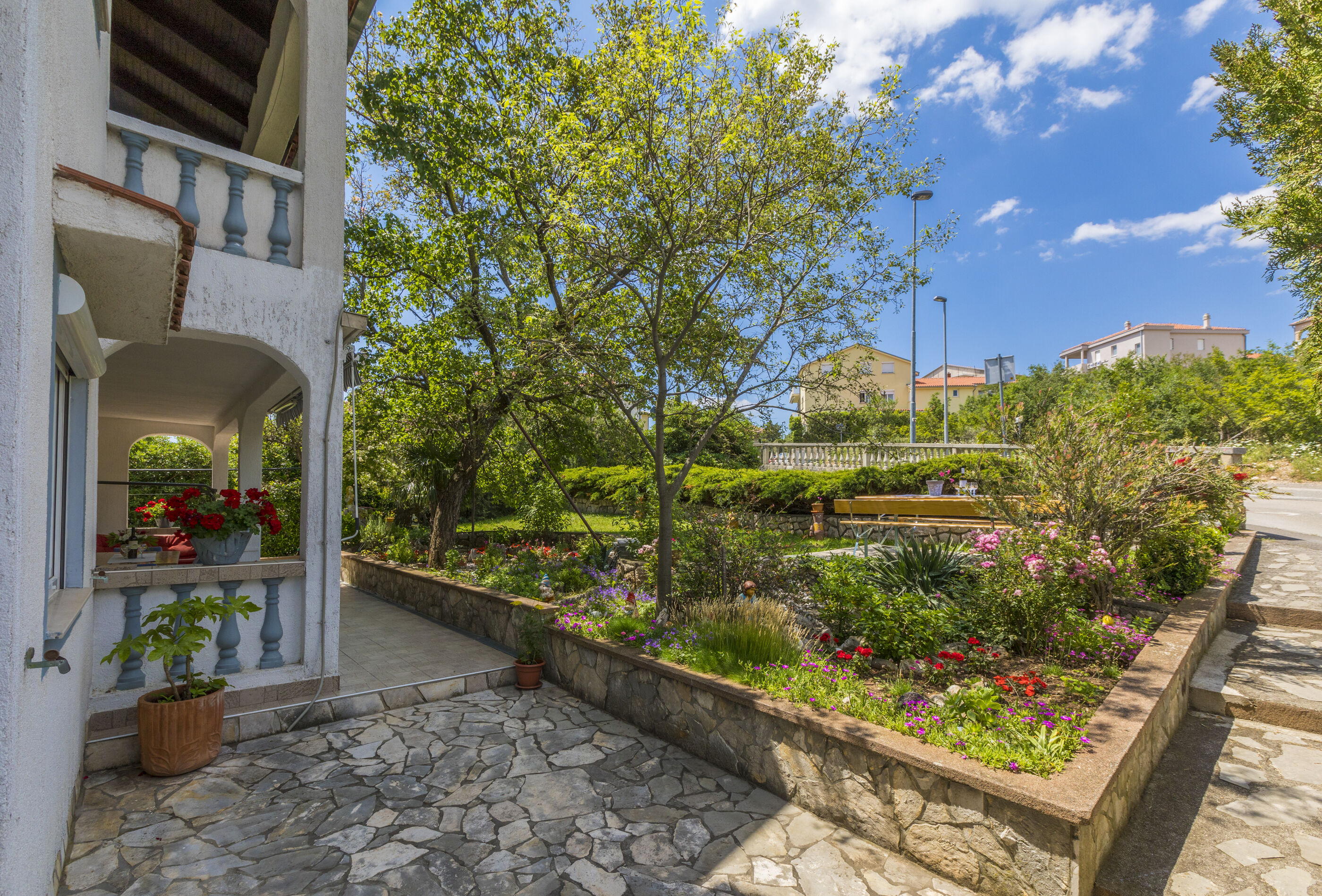 Apartments Panos 101472-A3