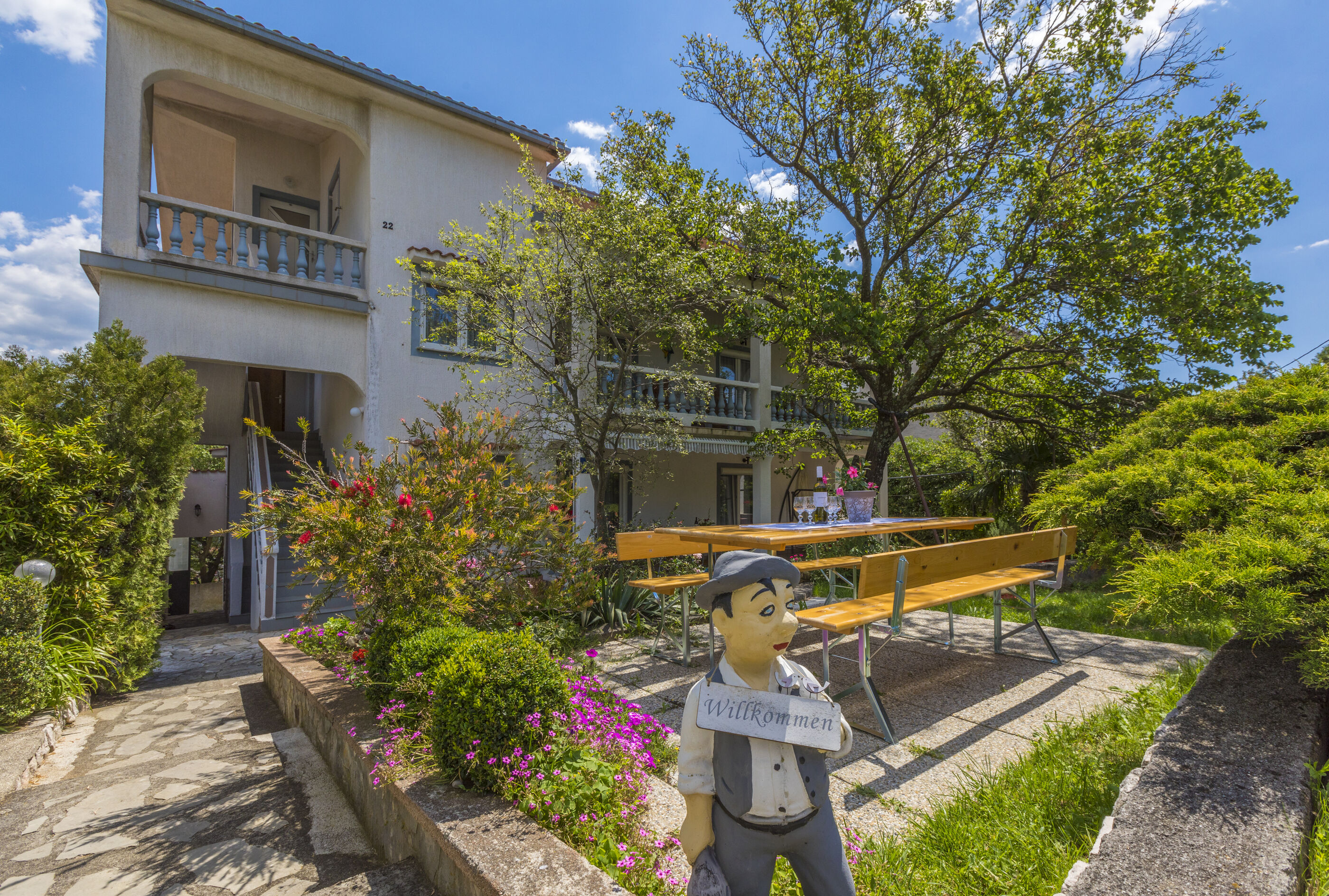 Apartments Panos 101472-A3
