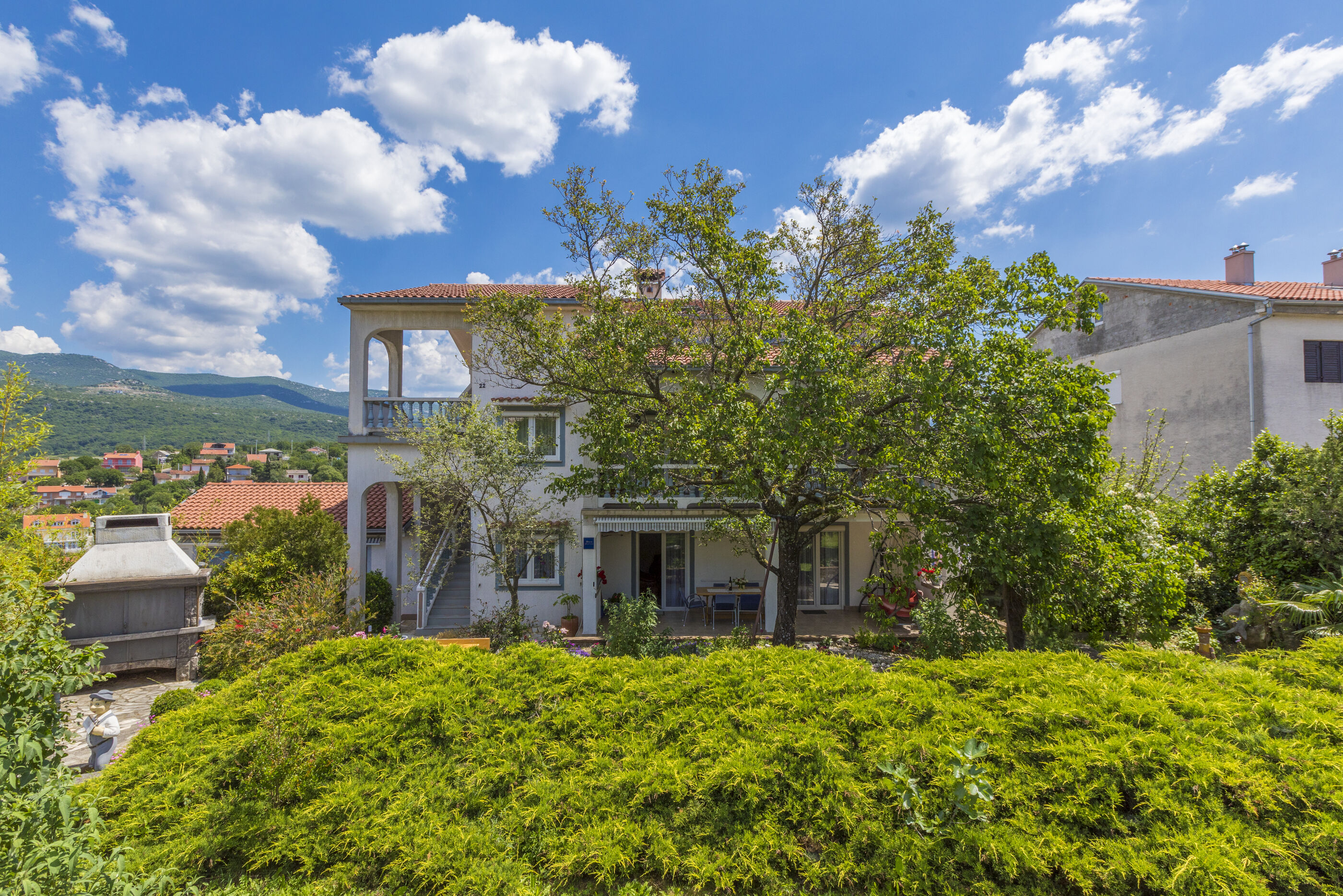 Apartments Panos 101472-A3