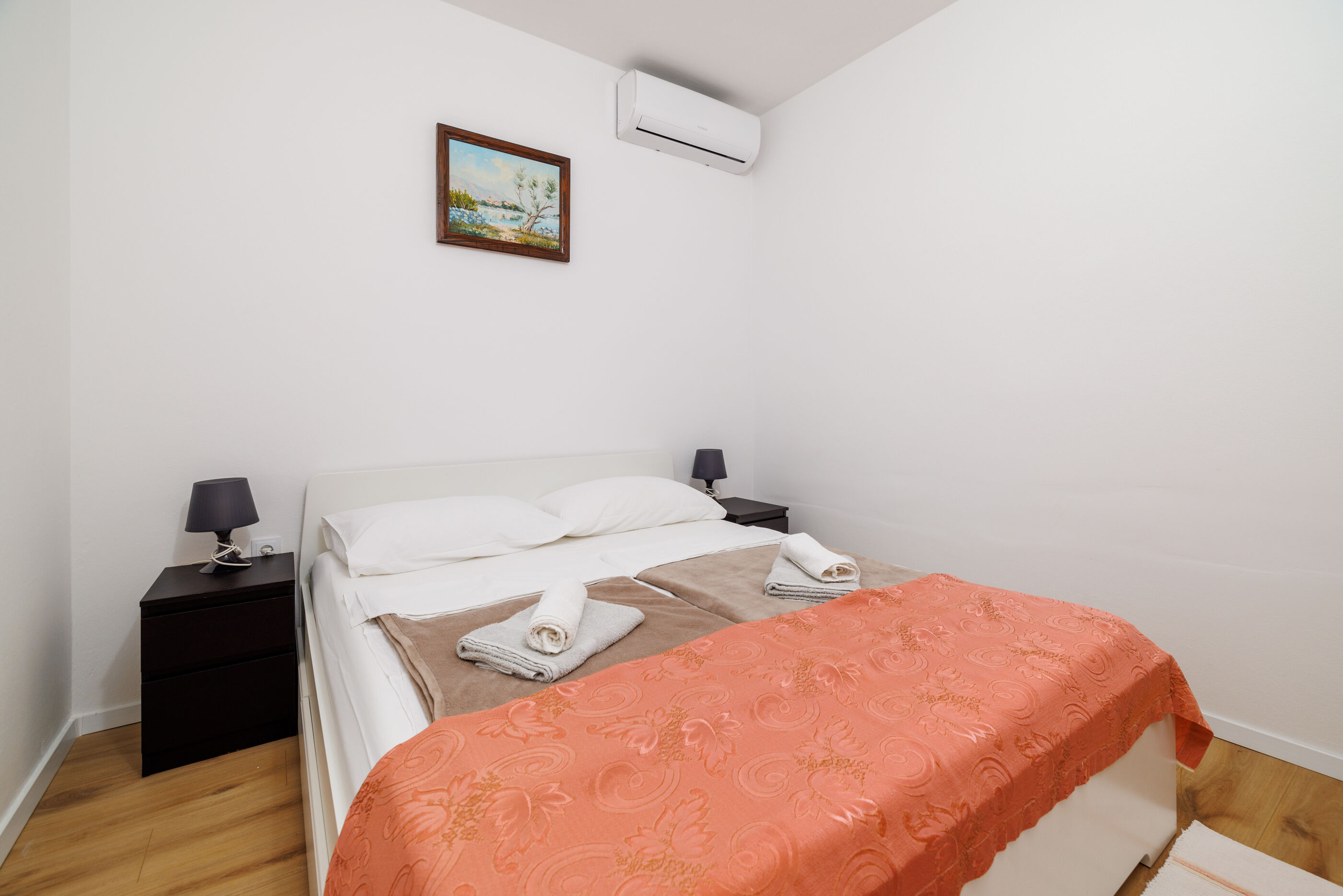 Apartments Star by the sea 83011-A1