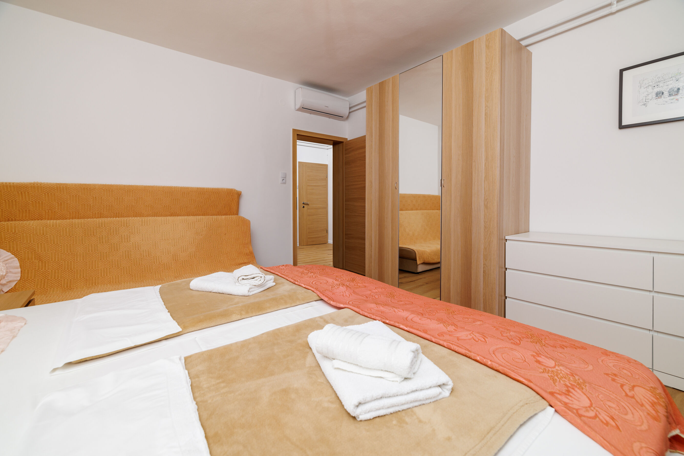 Apartments Star by the sea 83011-A1