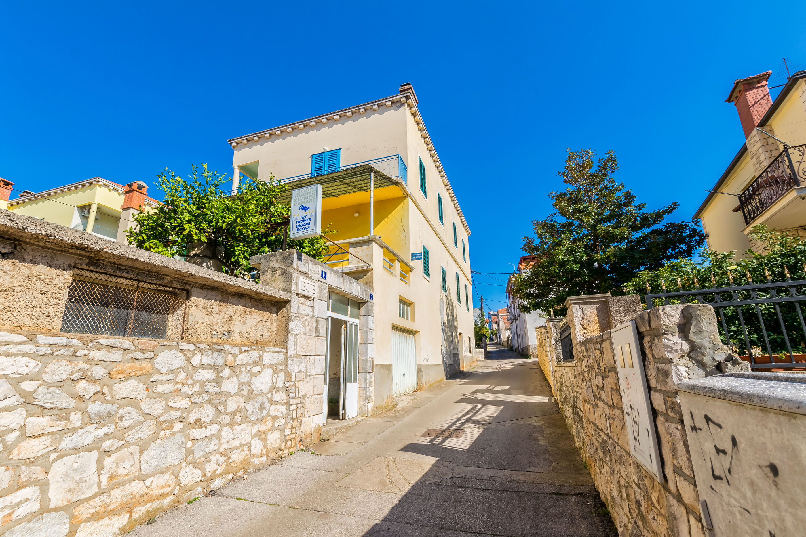 Apartment and Rooms Angela Accommodation in Korcula