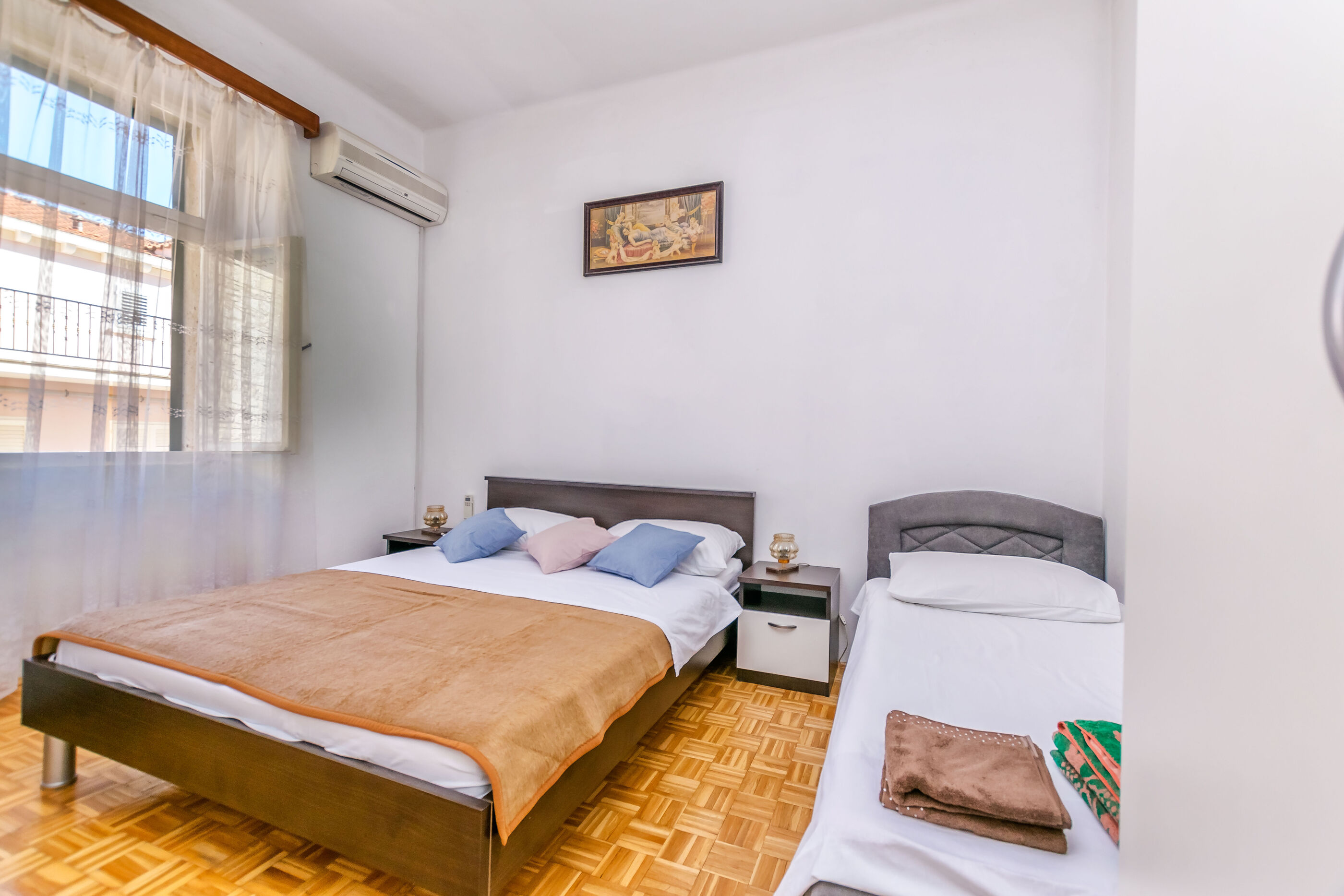 Apartment and Rooms Angela 50861-S10