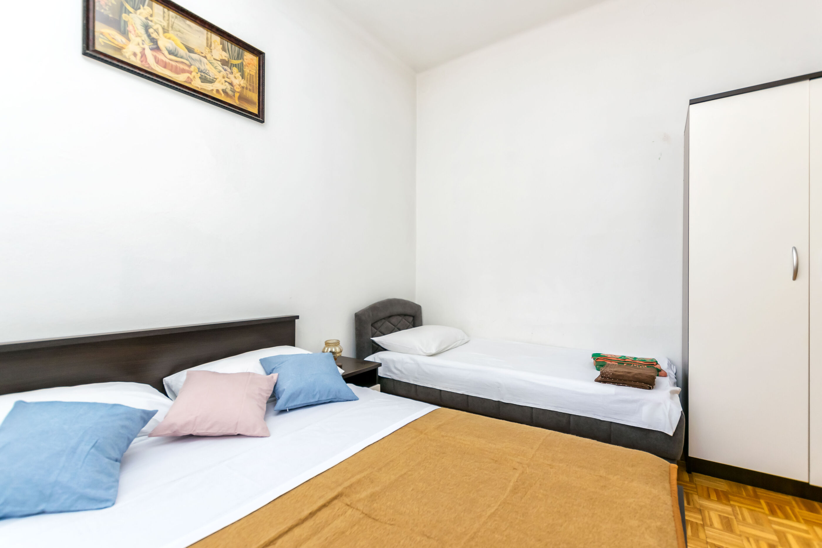 Apartment and Rooms Angela 50861-S10