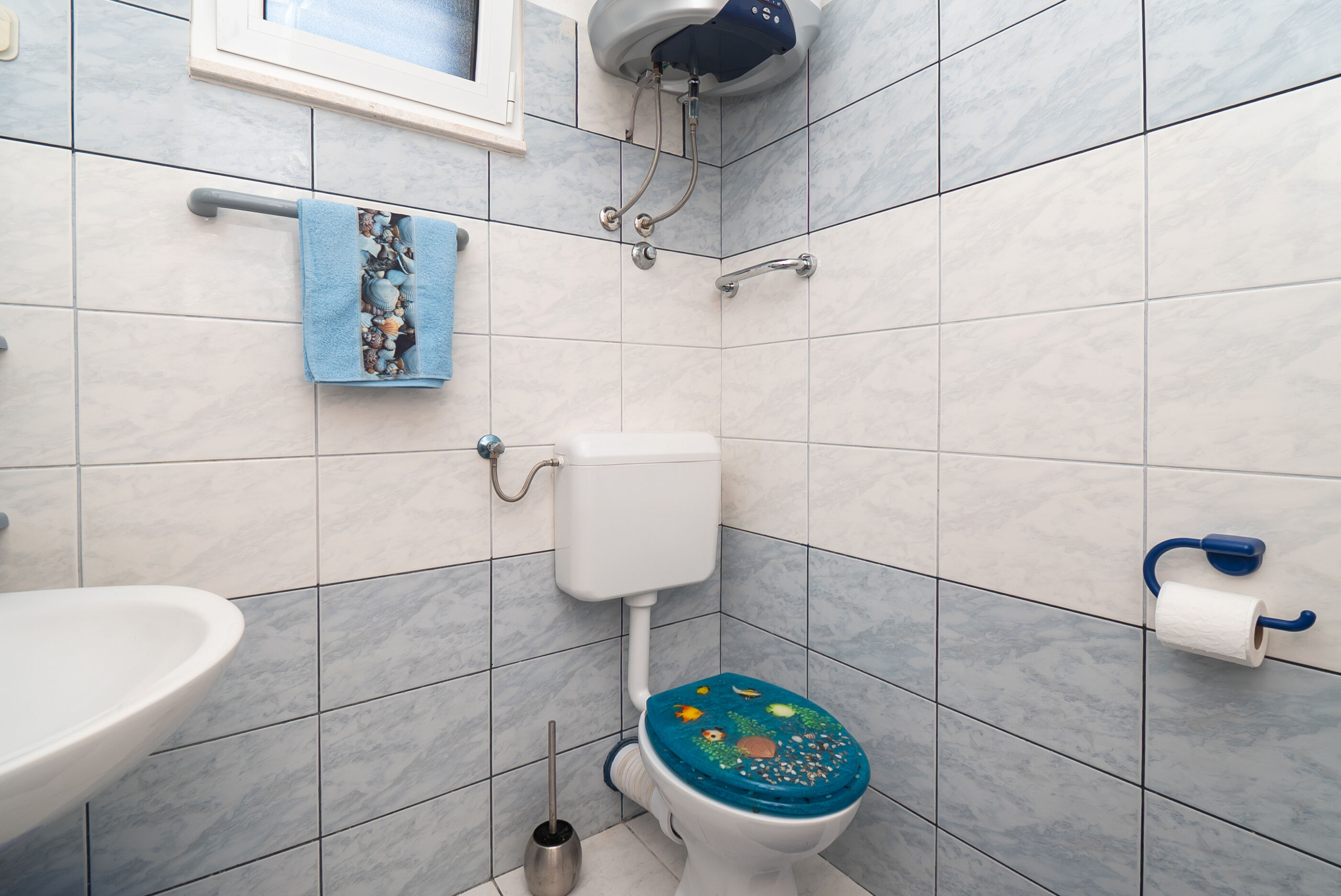 Apartments Hrvatić 21571-A1