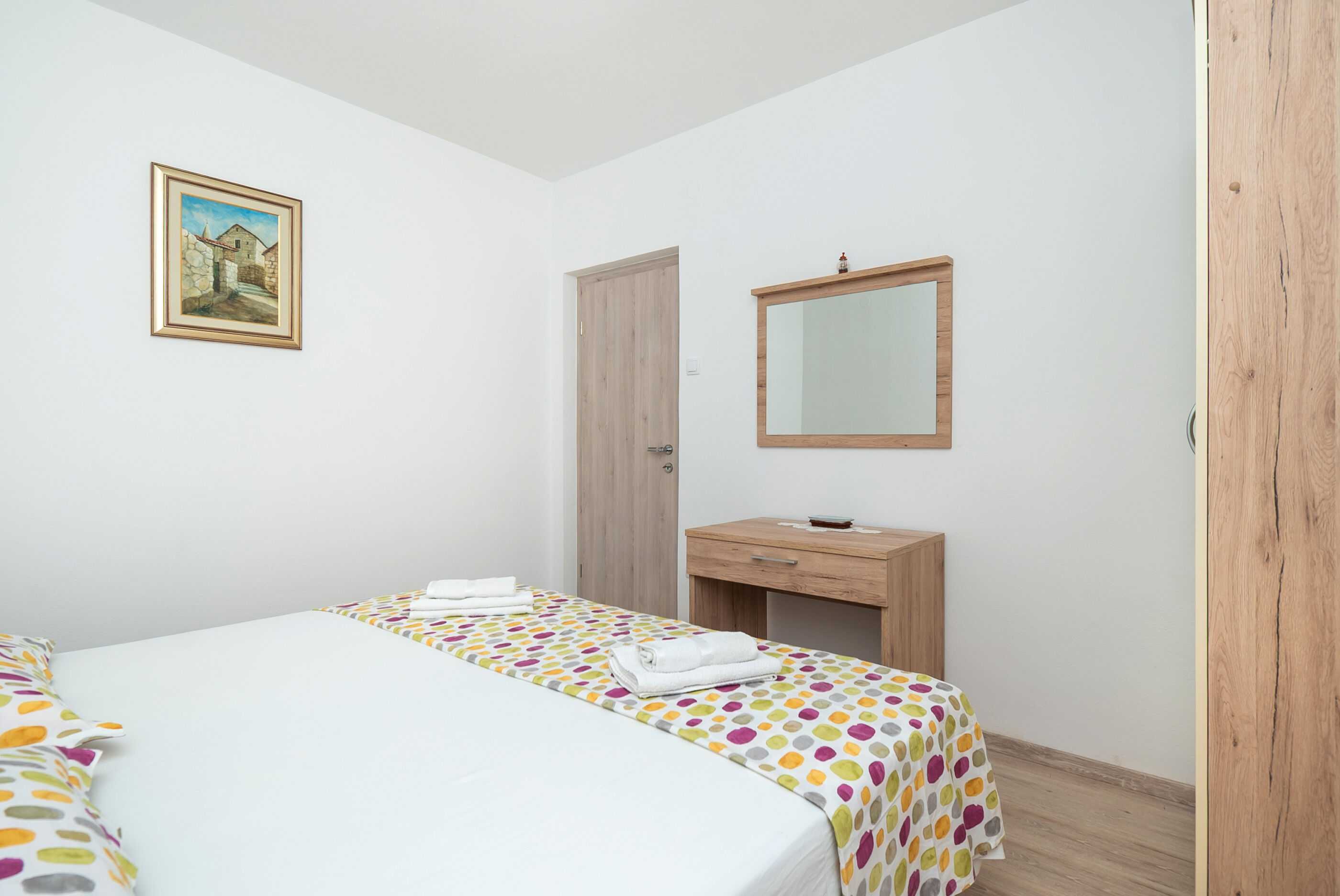 Apartments Hrvatić 21571-A1