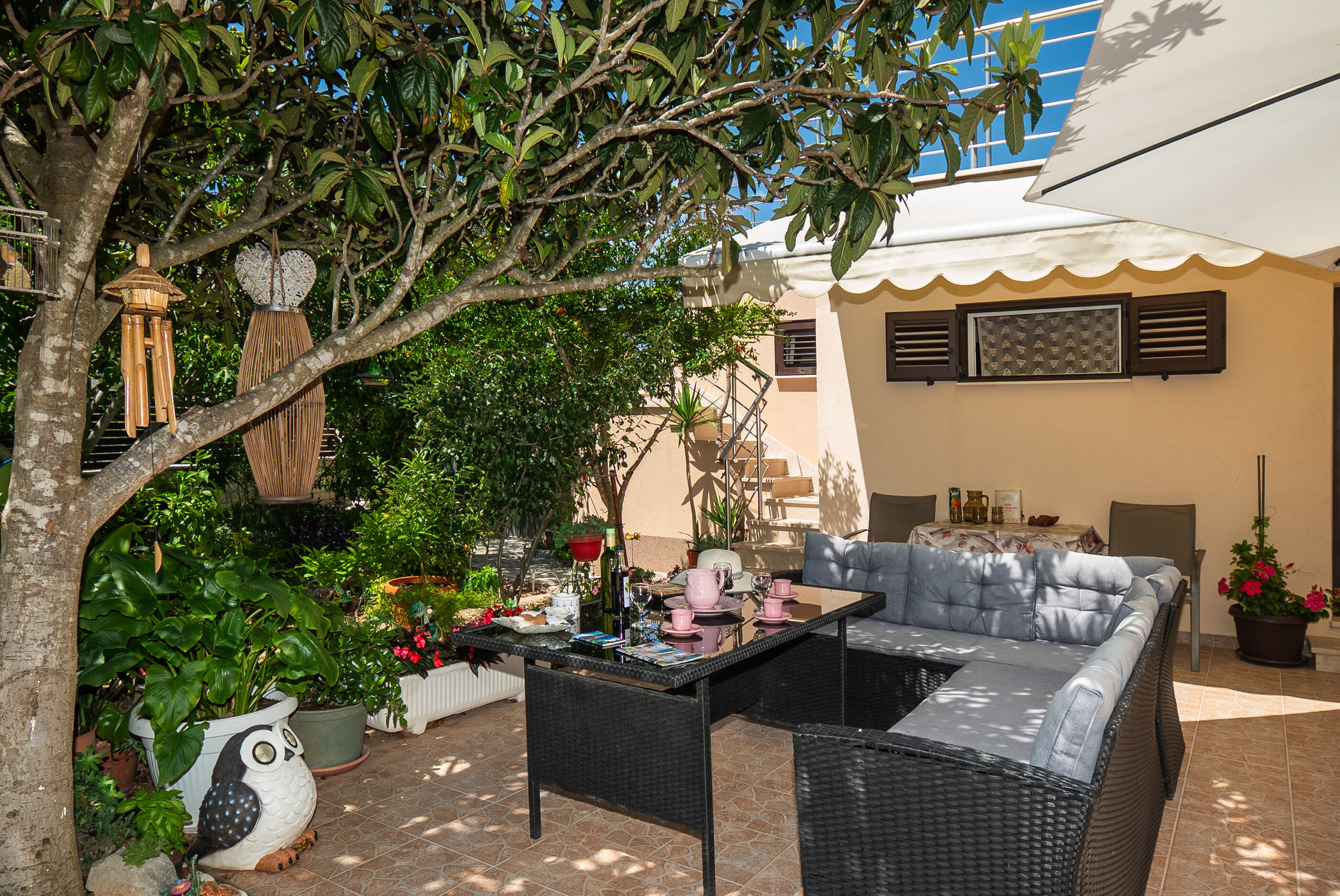 Apartments Hrvatić 21571-A1