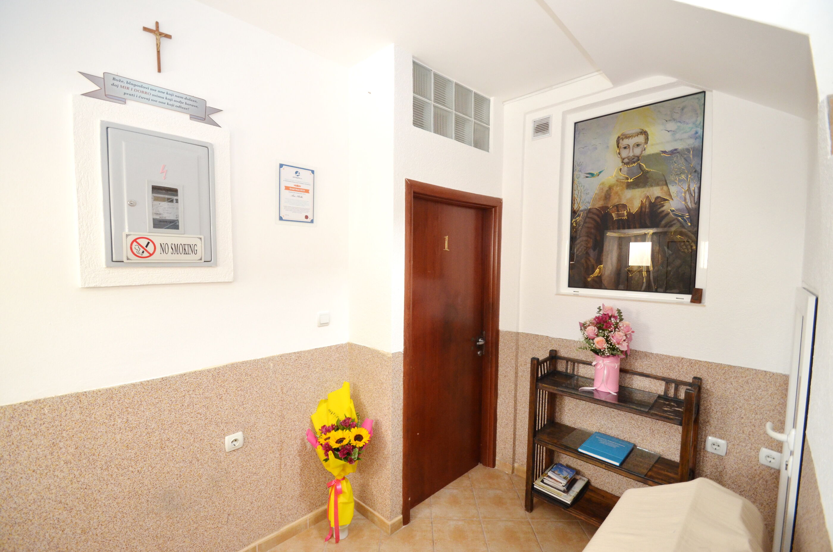 Apartments Mir i dobro 93491-A1