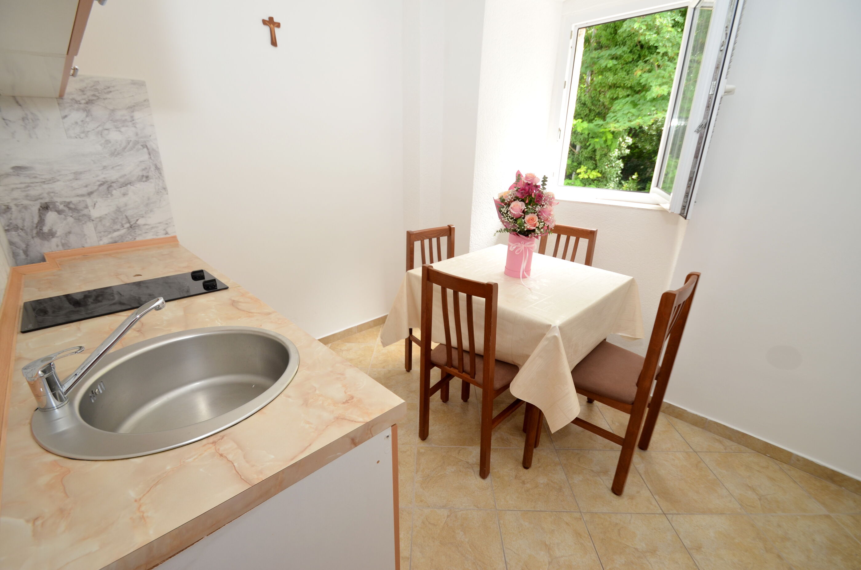 Apartments Mir i dobro 93491-A2