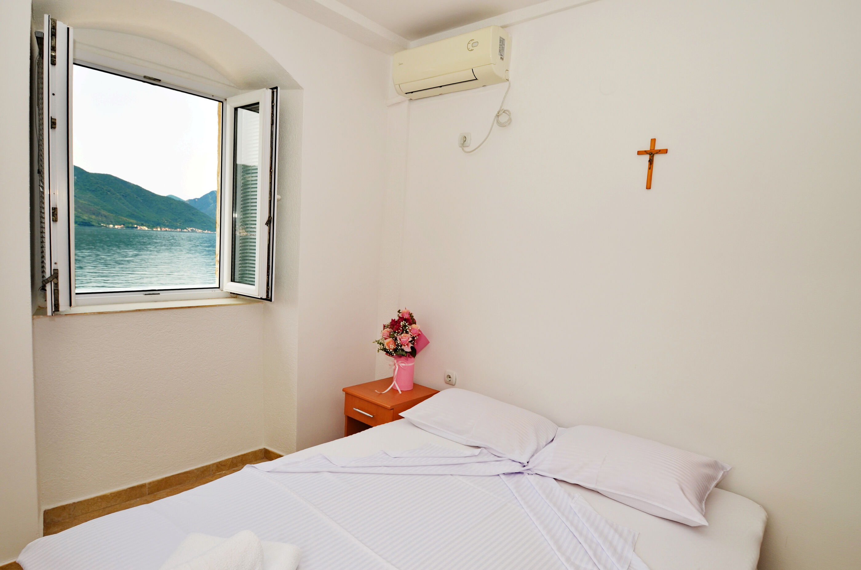 Apartments Mir i dobro 93491-A3