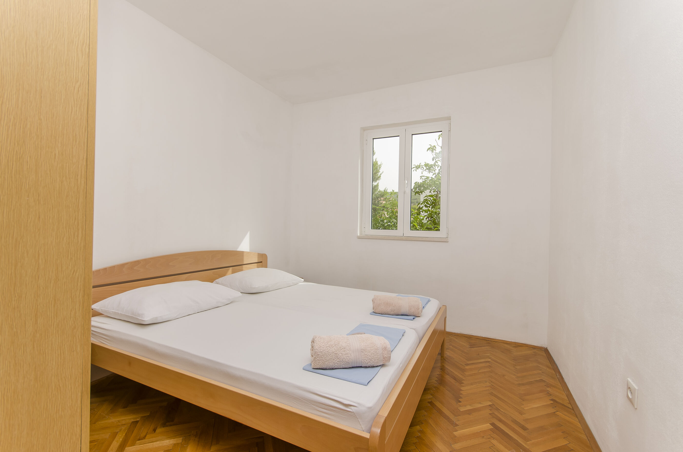 Apartments AndrijaS 113851-A1