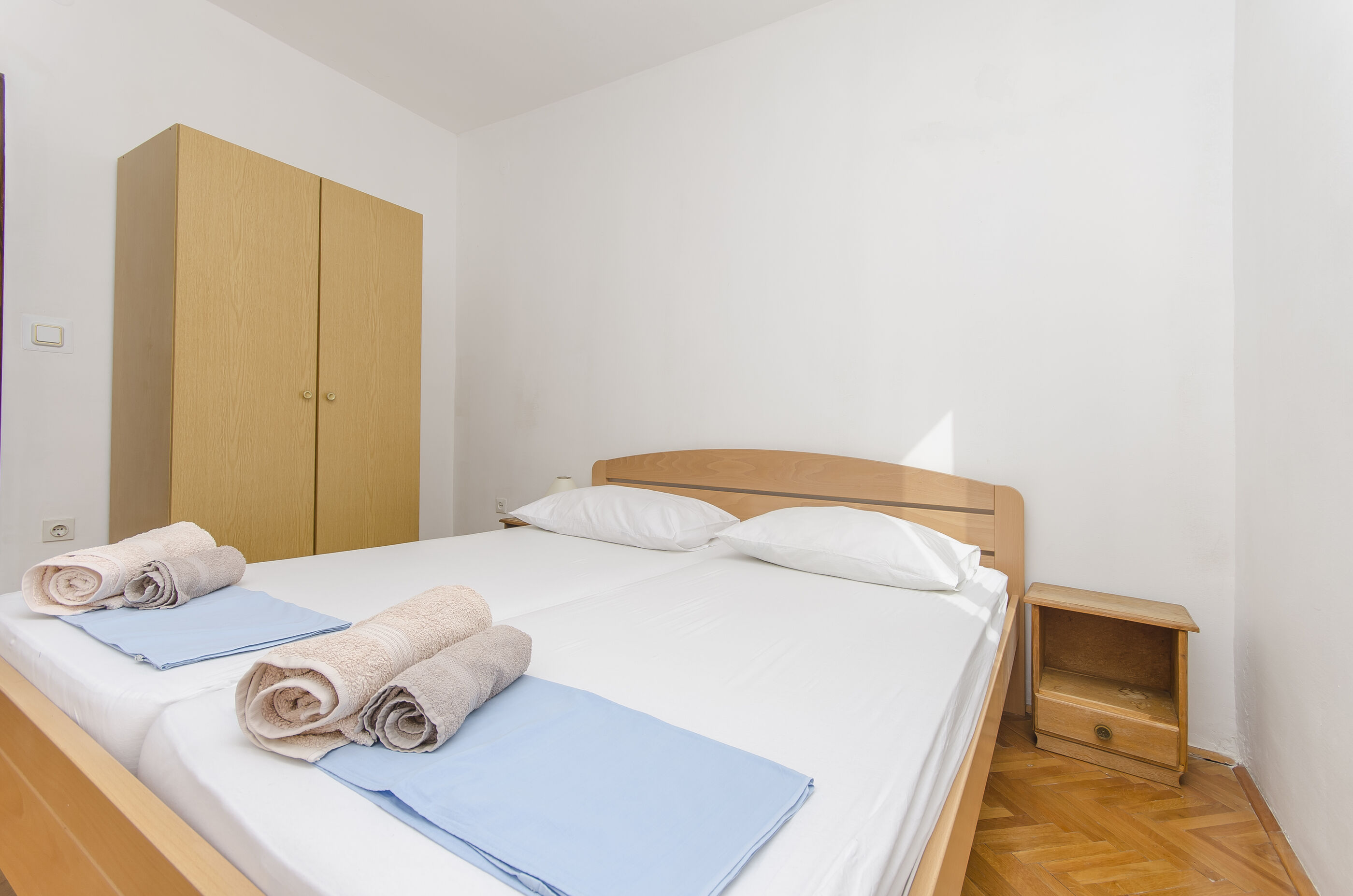 Apartments AndrijaS 113851-A1