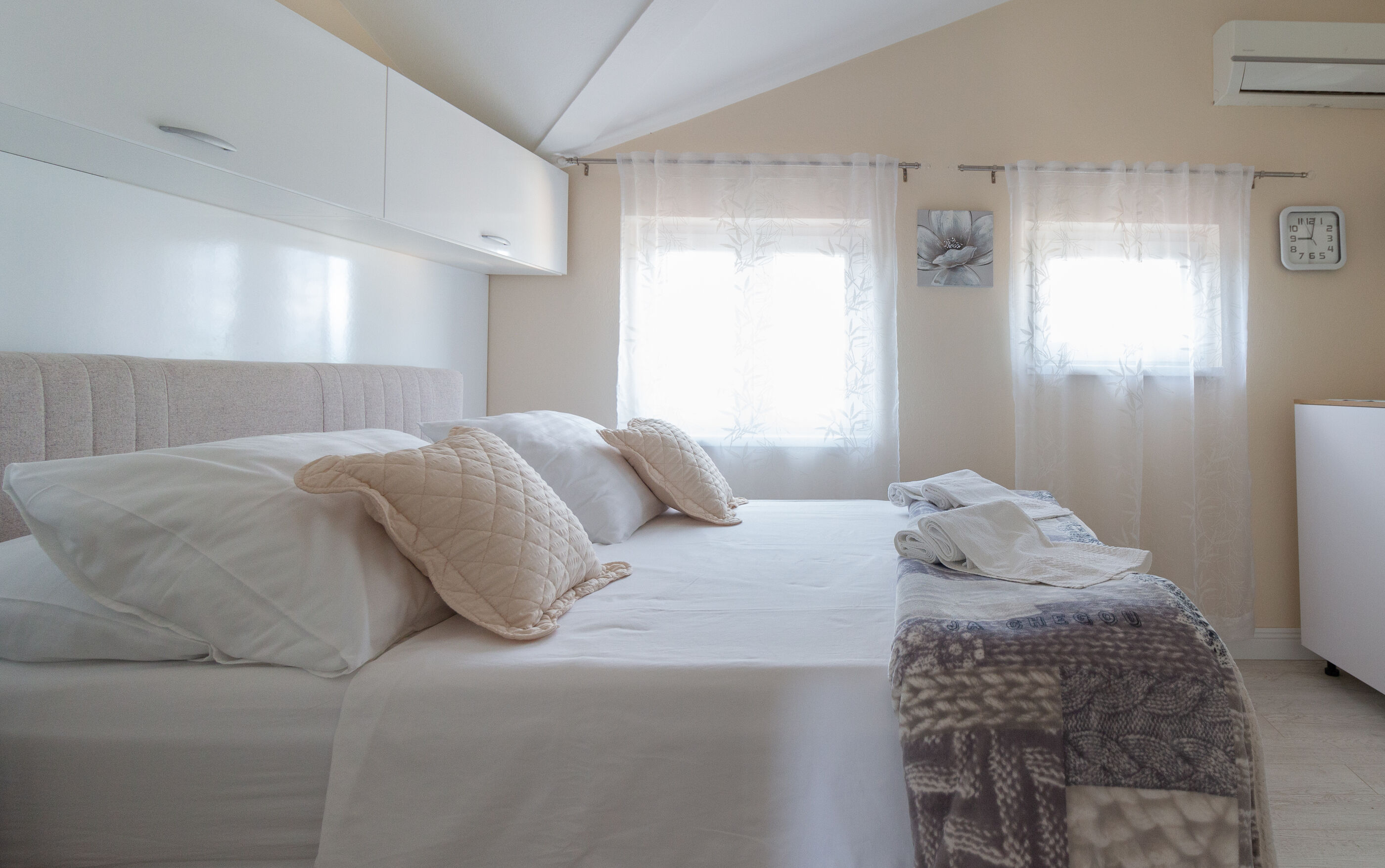 Apartments Medanic 59511-A4